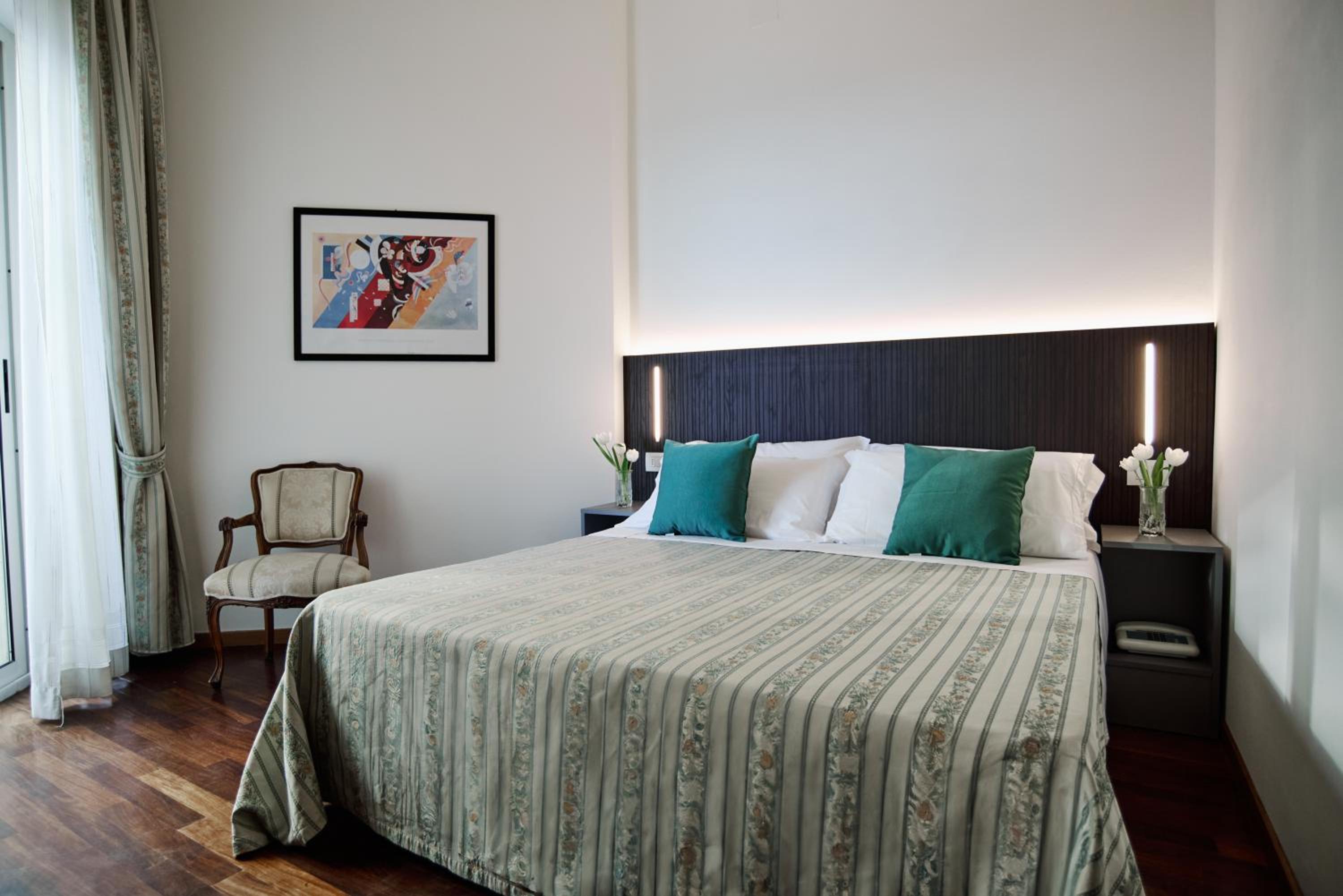 Basic Double Room - Photo 1