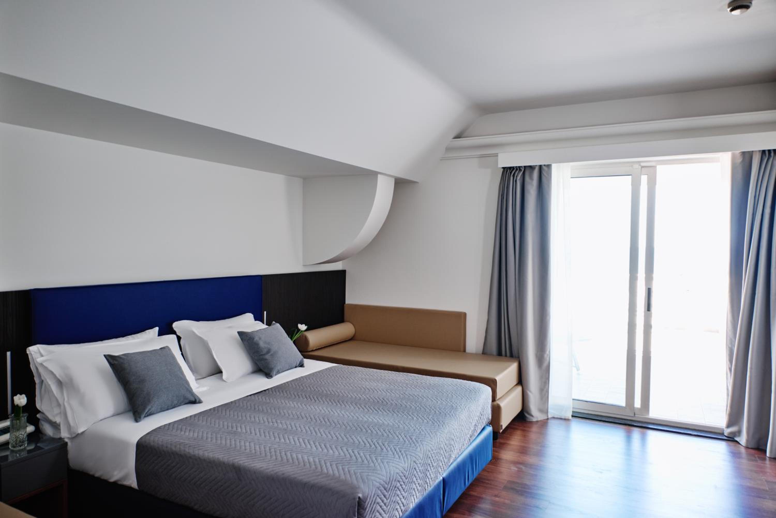 Quadruple Room with Terrace