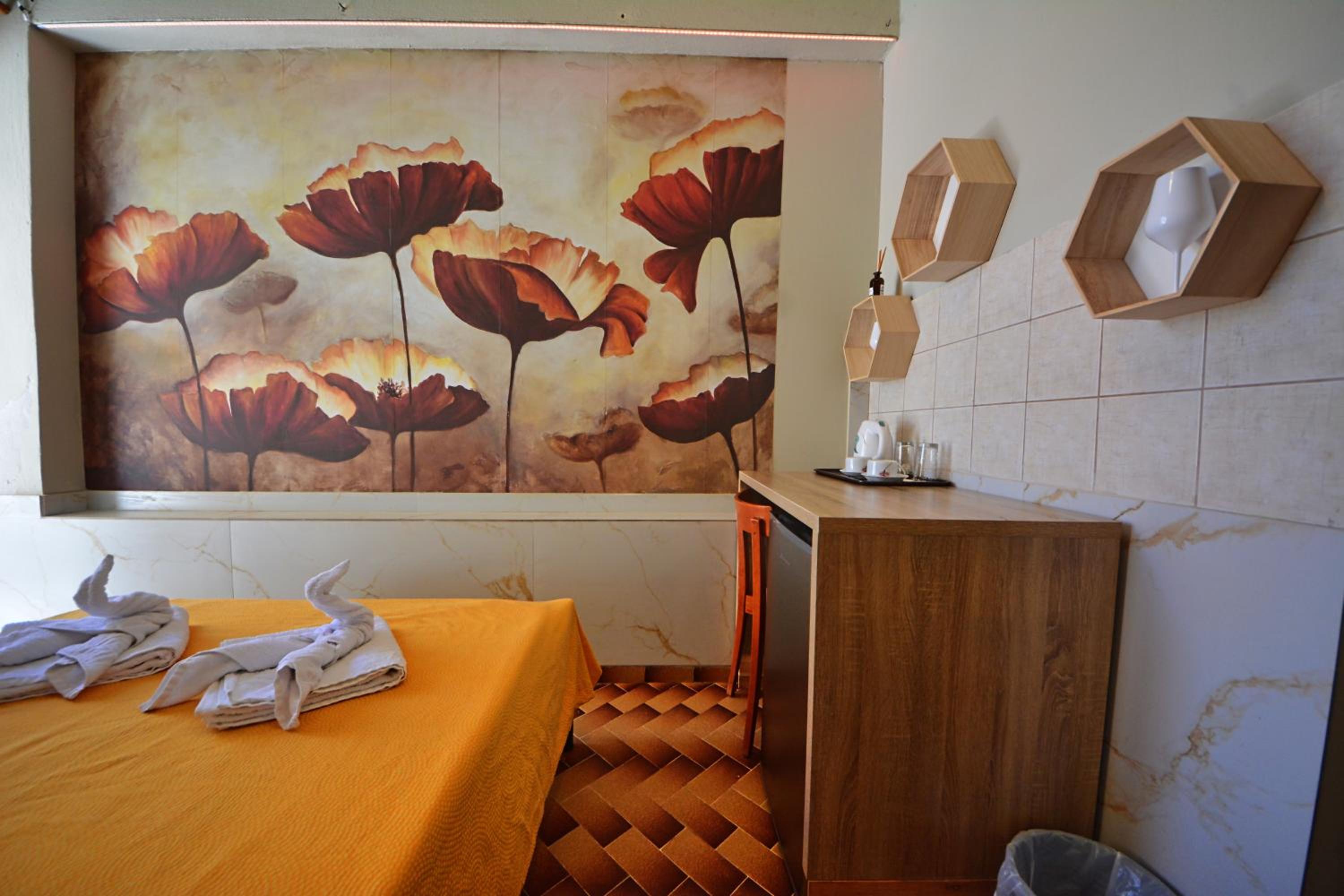 Double or Twin Room - Photo 7