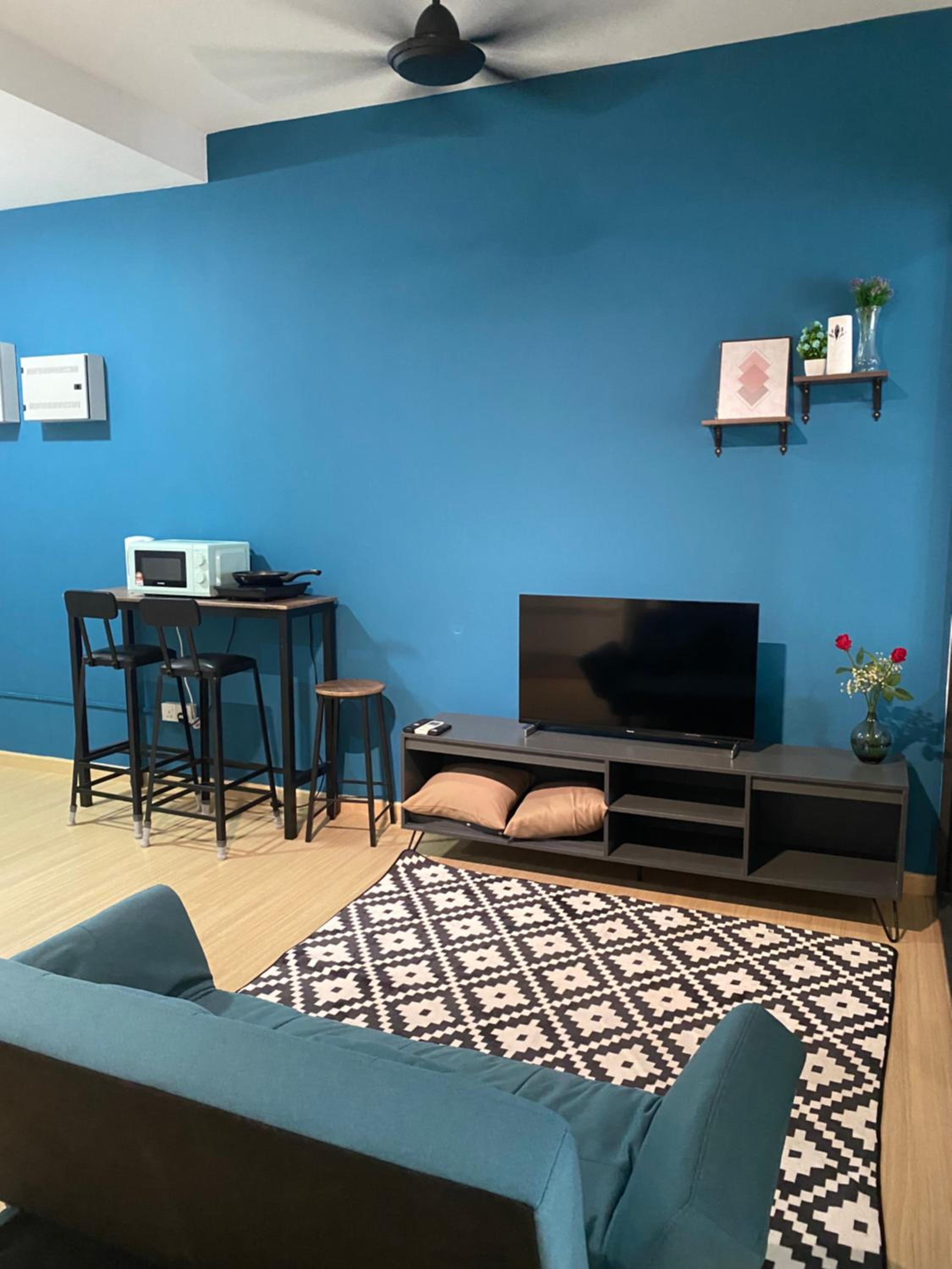 One-Bedroom Apartment photo 3