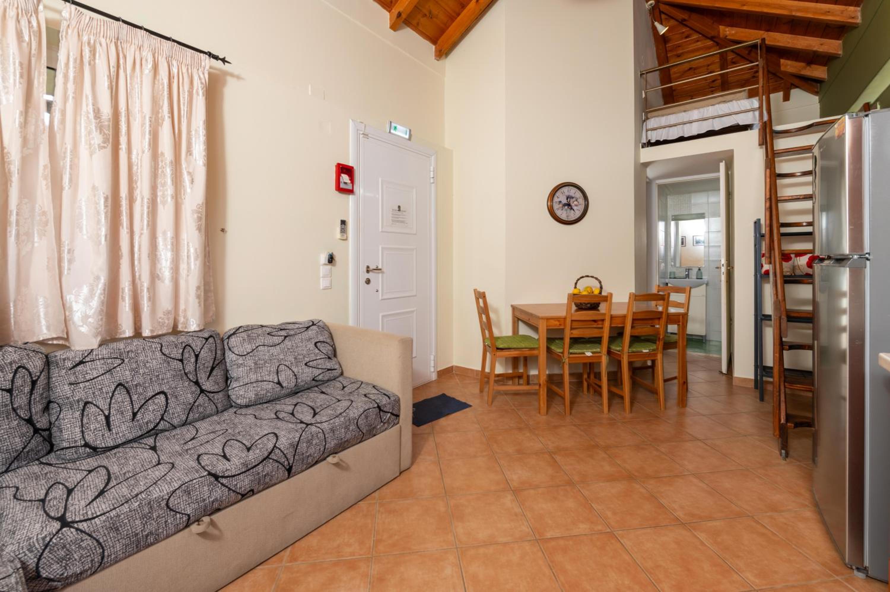 Holiday Home (5 Adults)