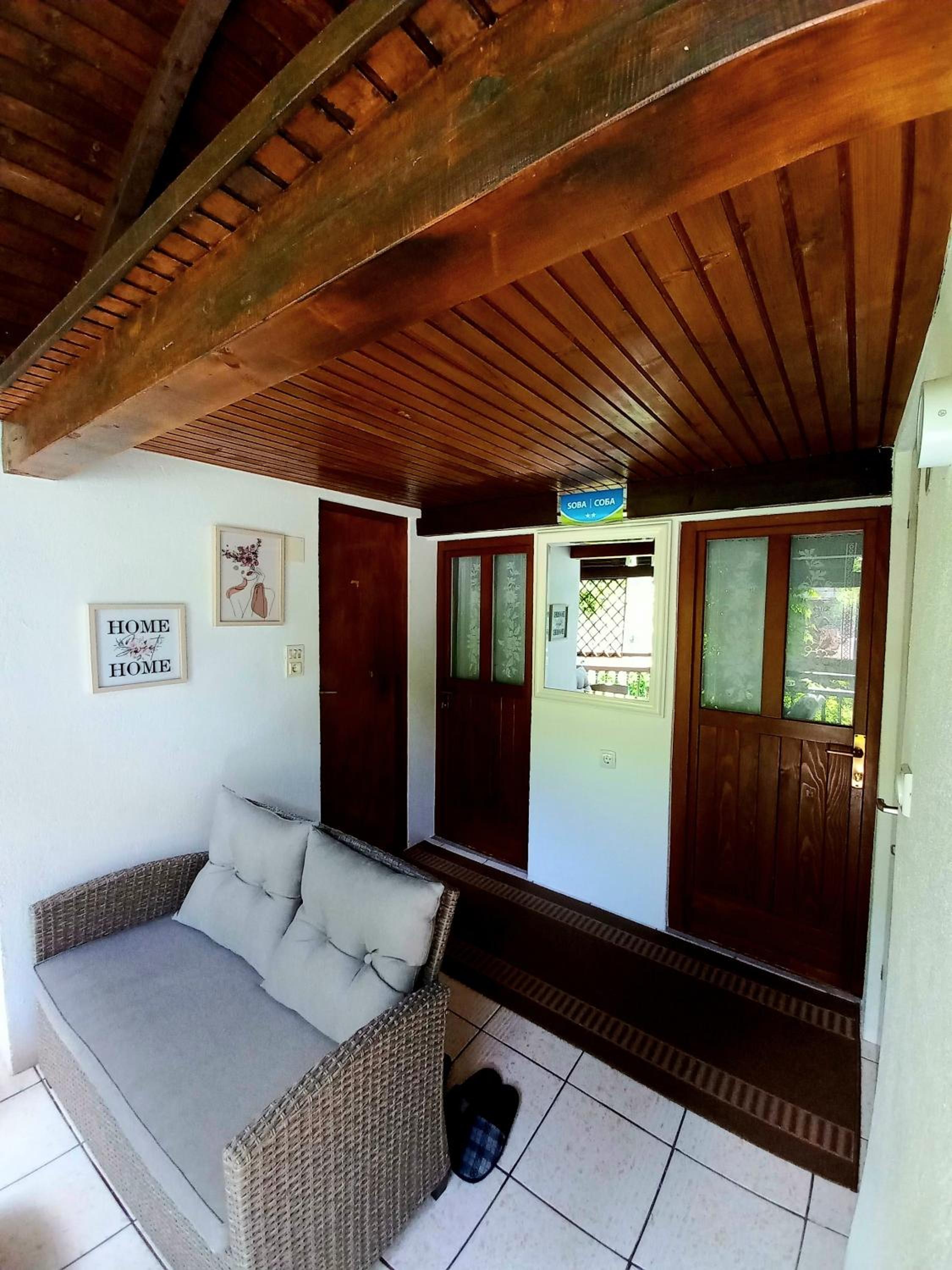 Two-Bedroom Apartment with Terrace photo 2