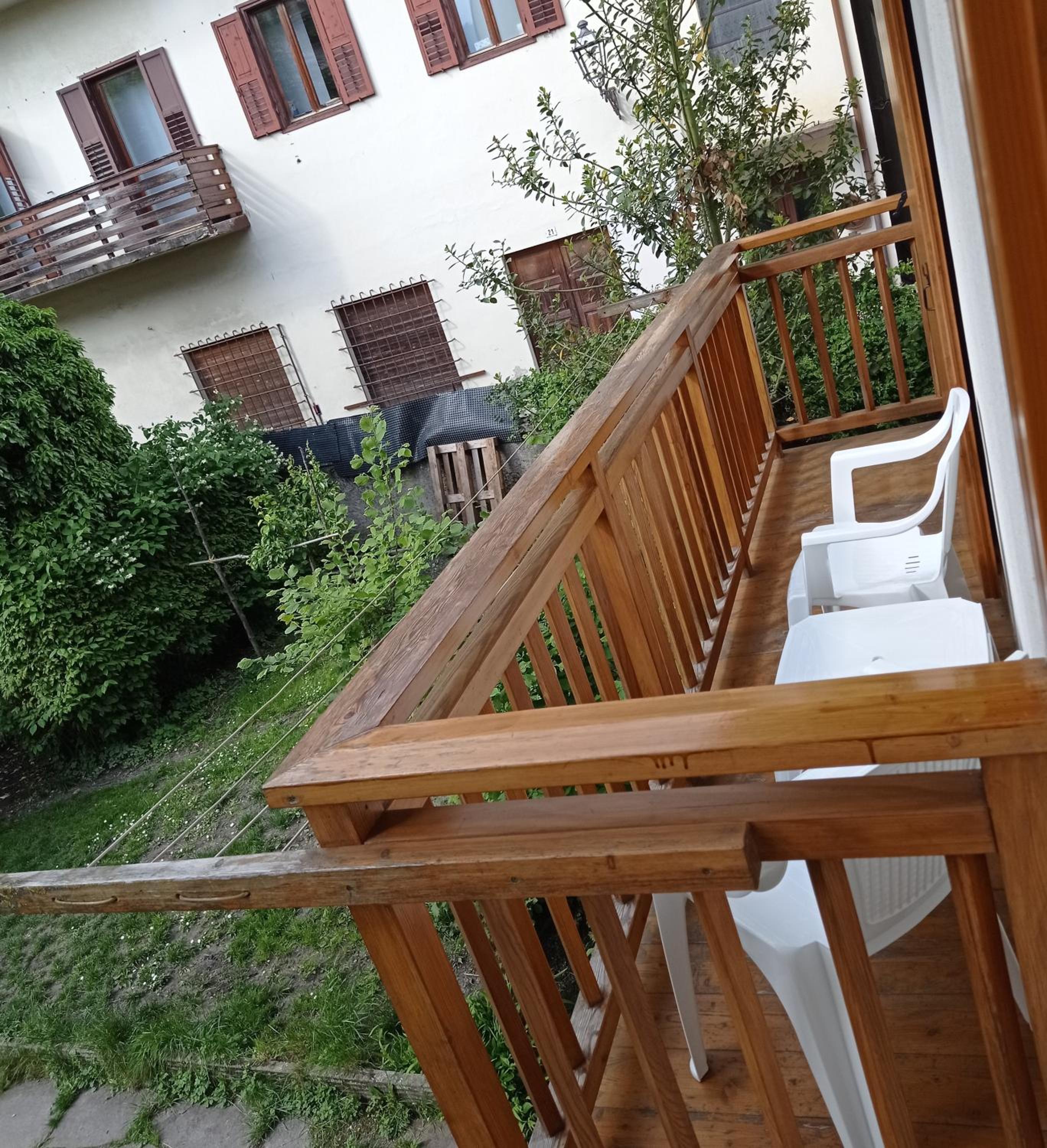 Double or Twin Room with Private Bathroom photo 3