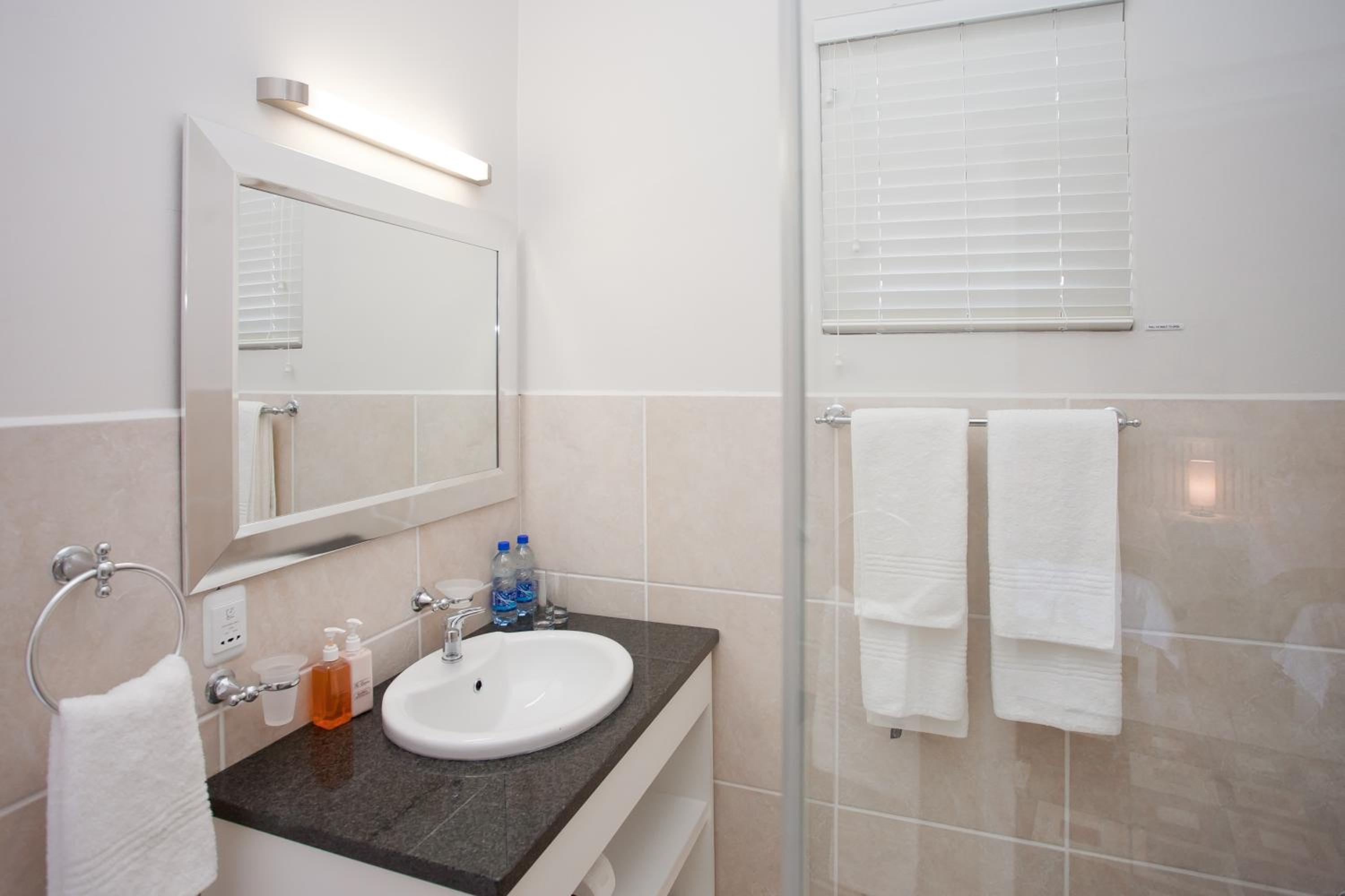 Superior Twin Room photo 2