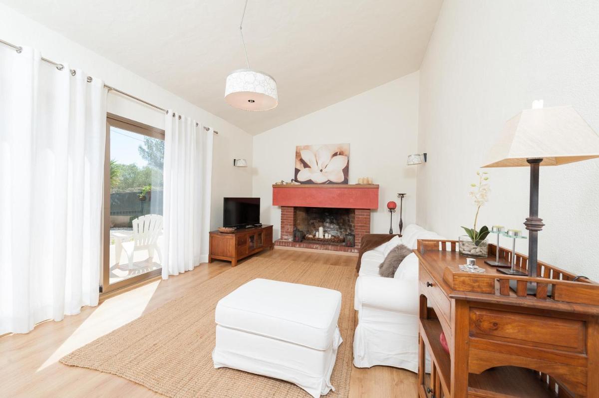 Four-Bedroom Villa photo 1