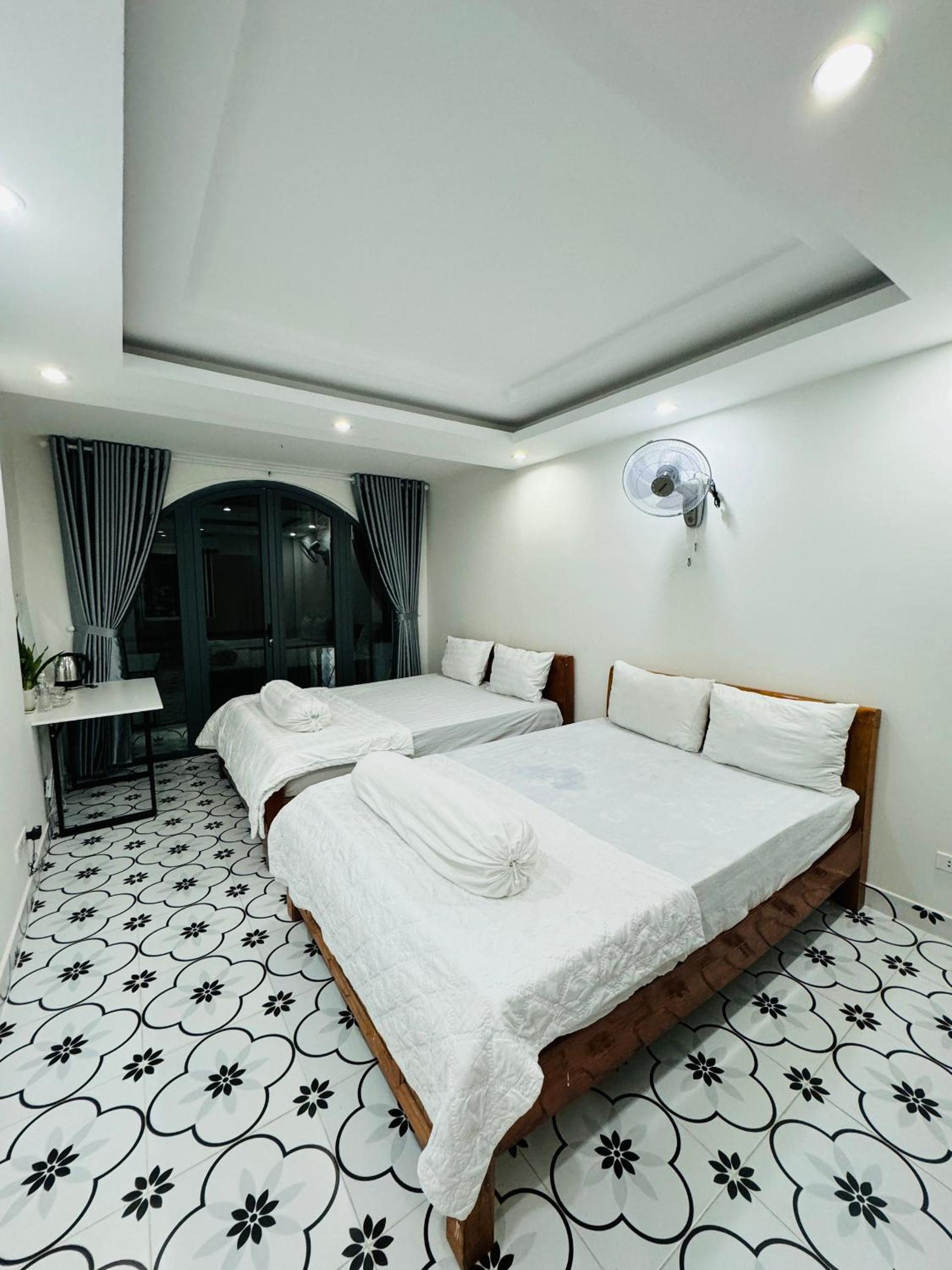 Double or Twin Room with Terrace
