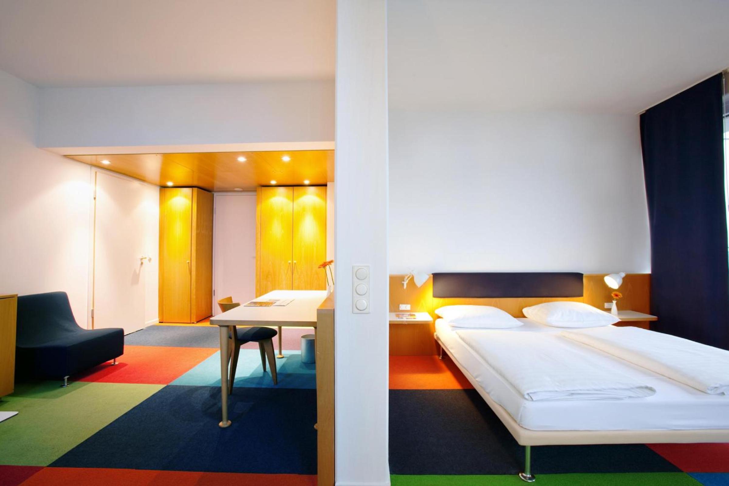 Suite photo 1