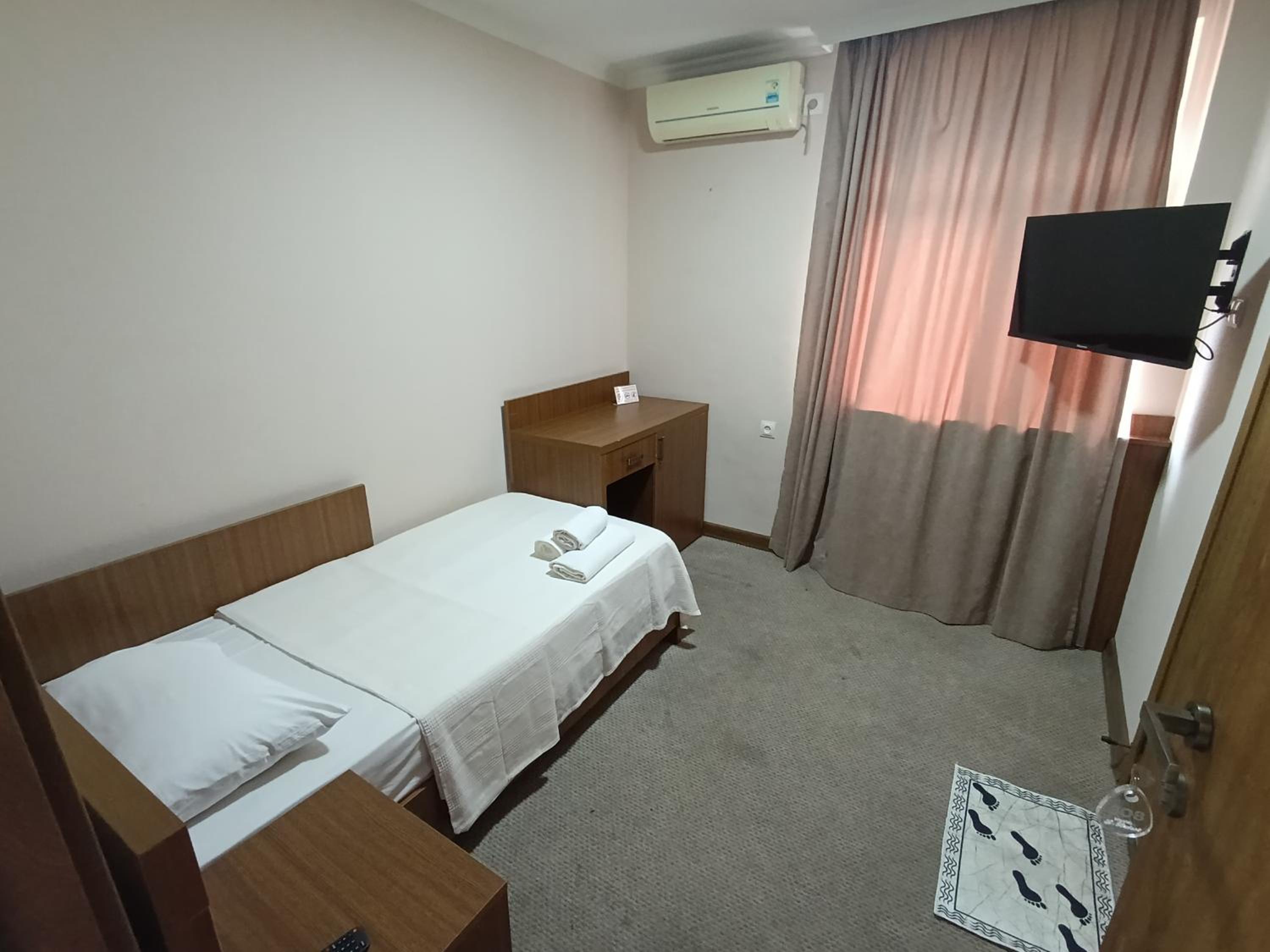 Budget Single Room