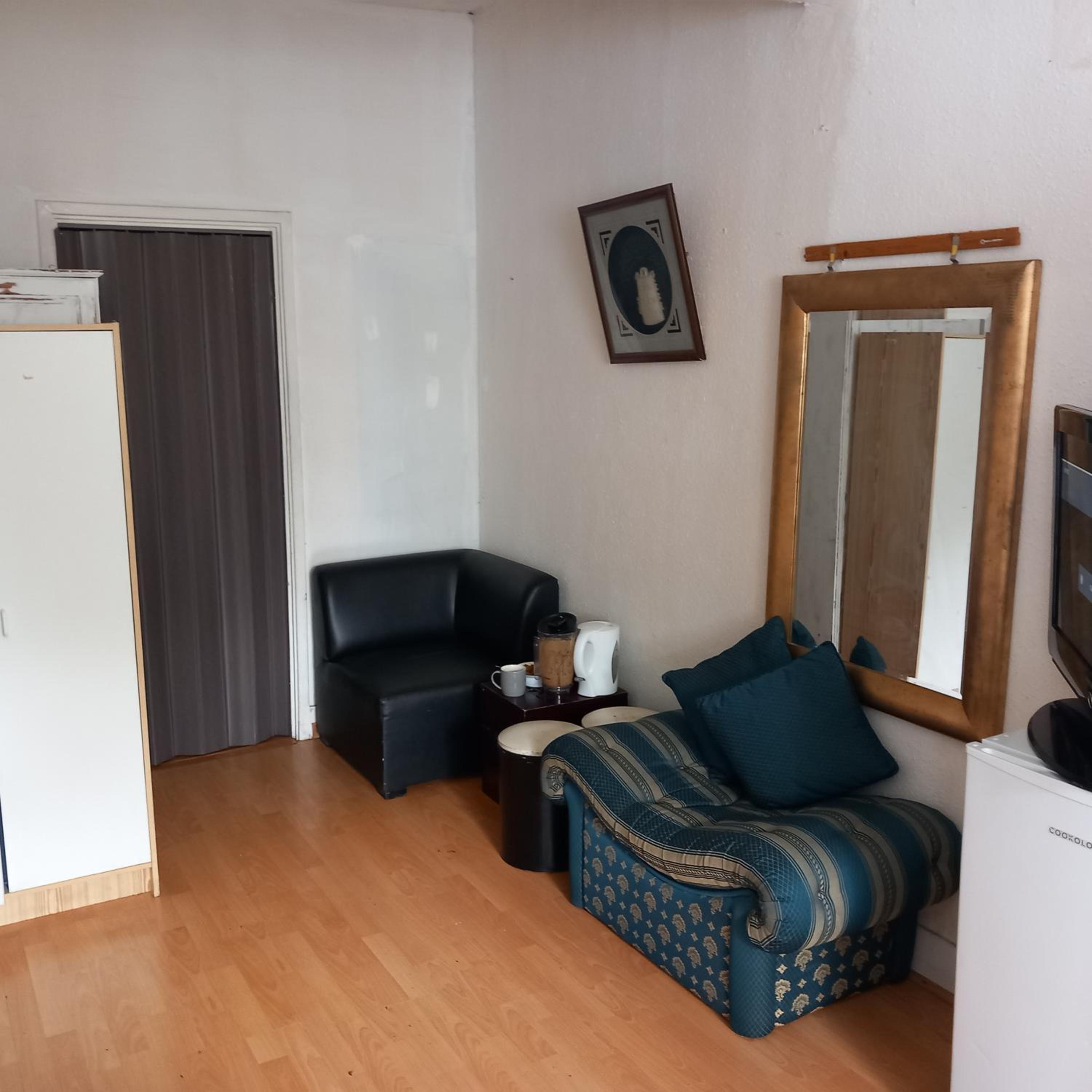 Budget Single Room photo 1