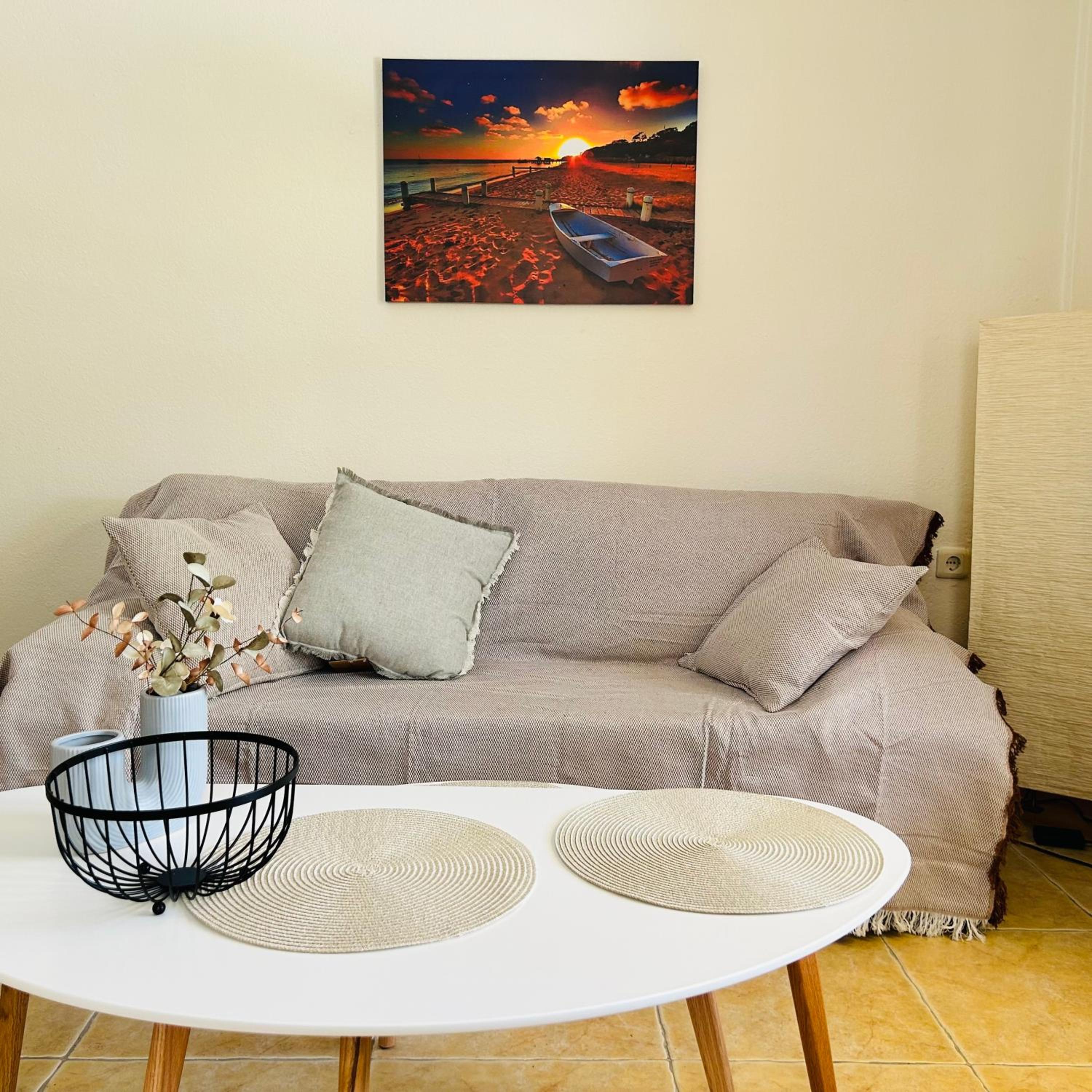 Two-Bedroom House photo 3