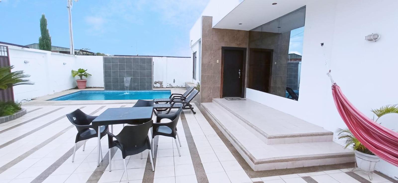 One-Bedroom Villa photo 2