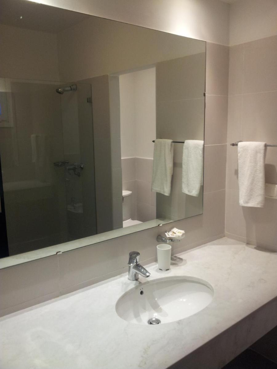 Double Room - Photo 3