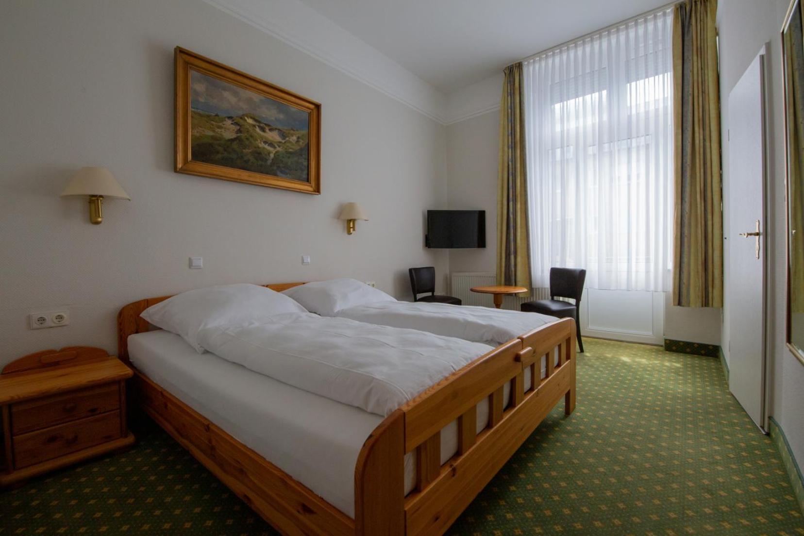 Double Room with Balcony photo 1
