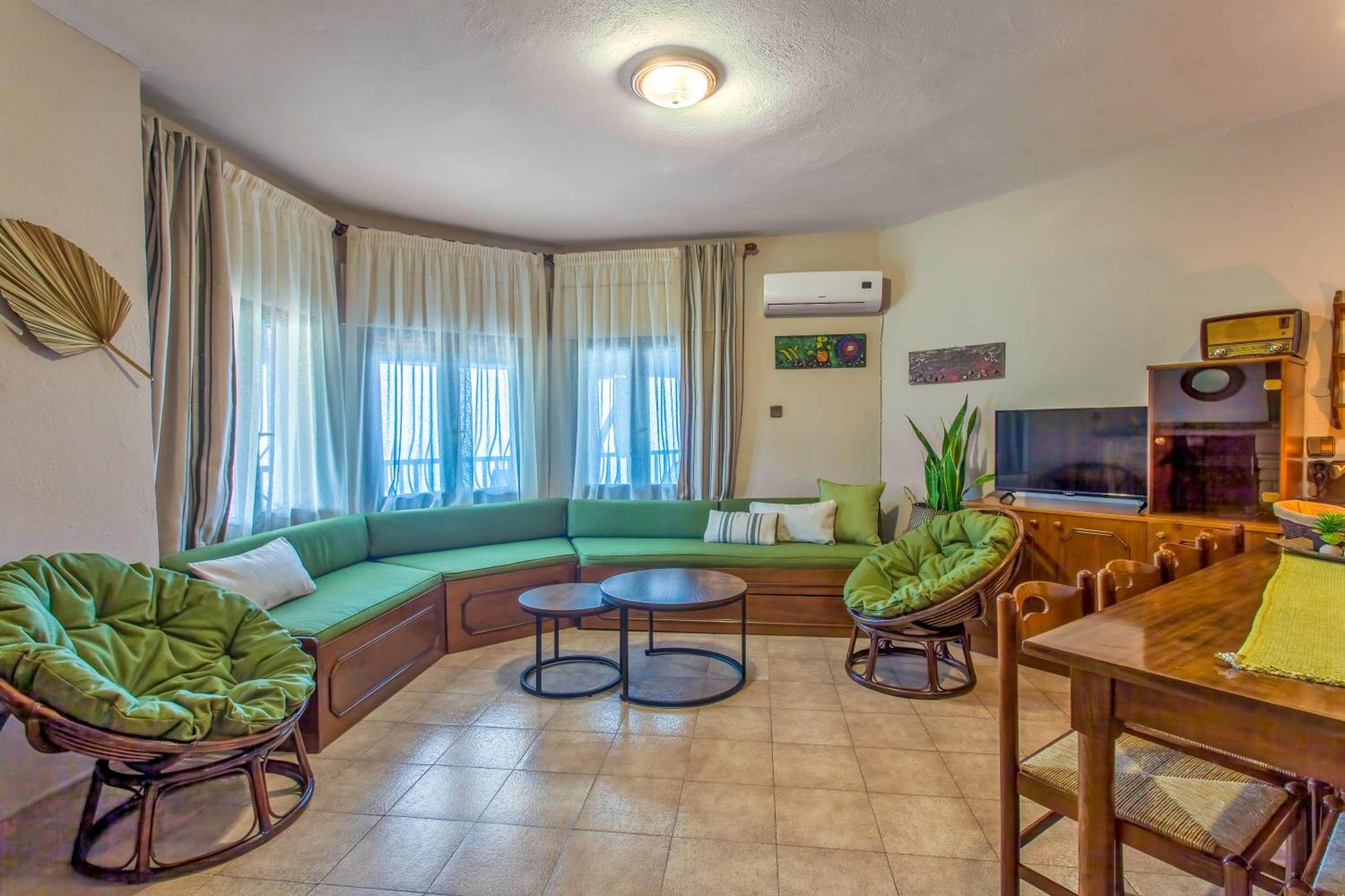 Two-Bedroom House photo 1