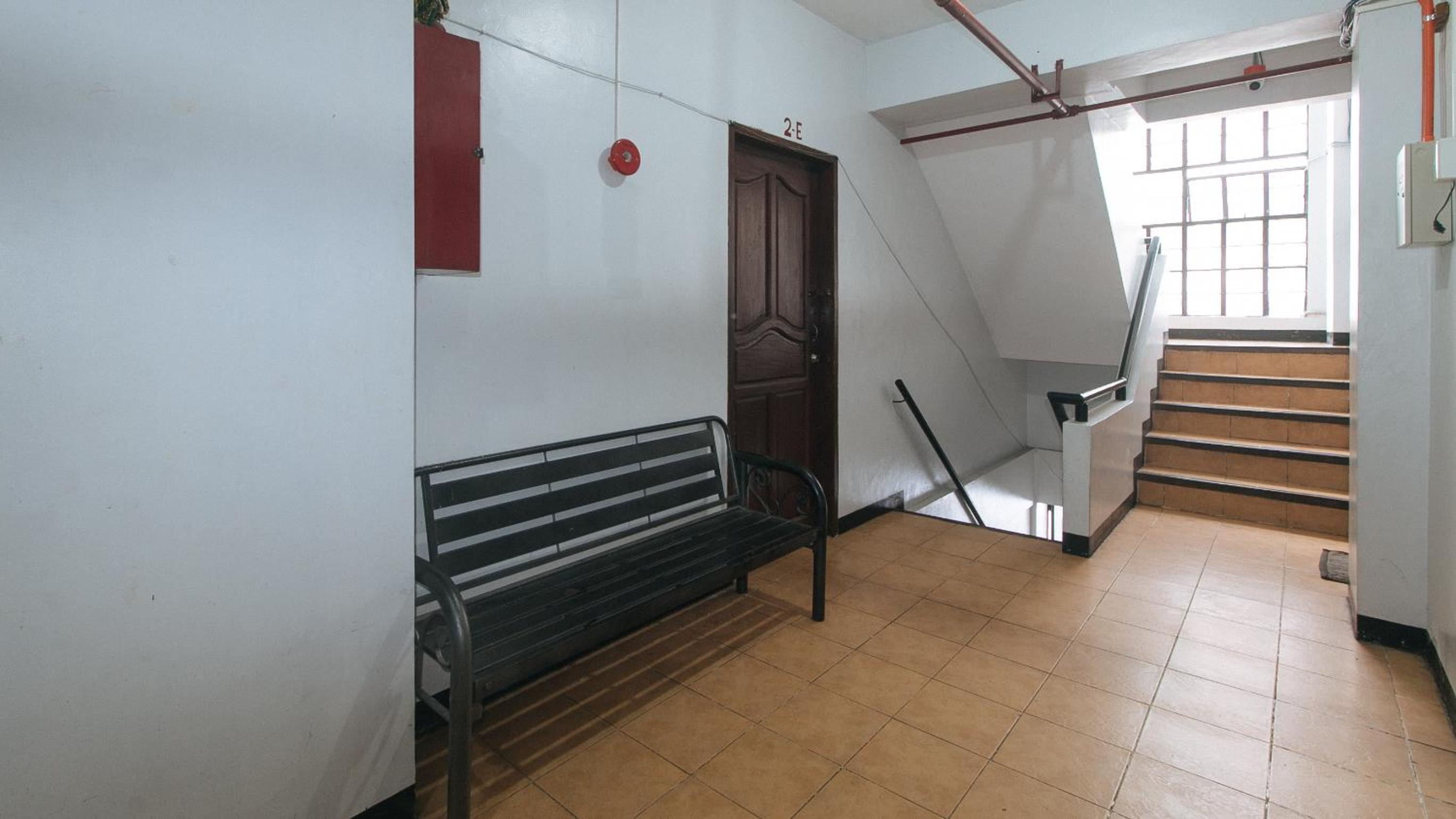One-Bedroom - Photo 13
