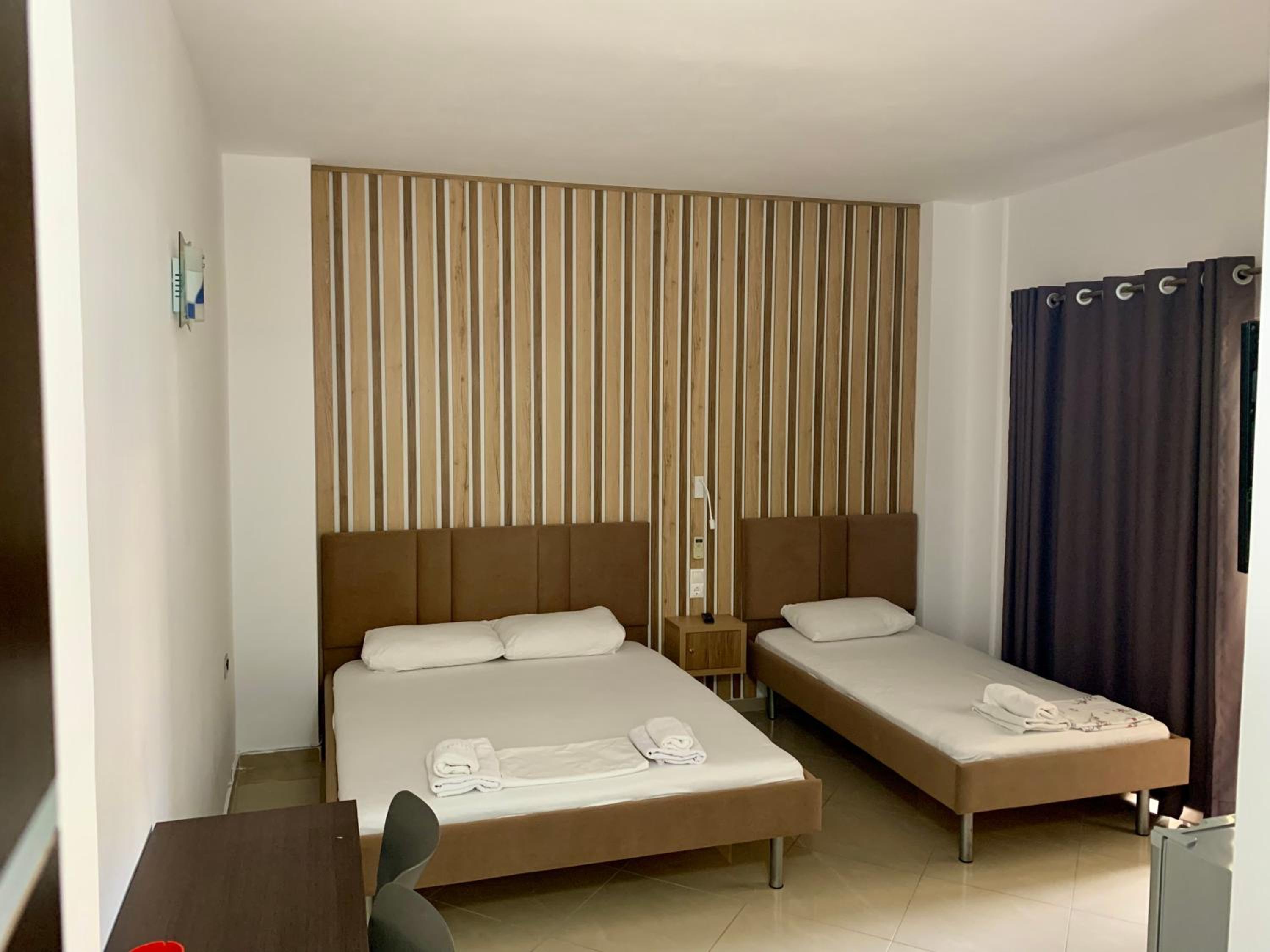 Studio Apartment photo 1