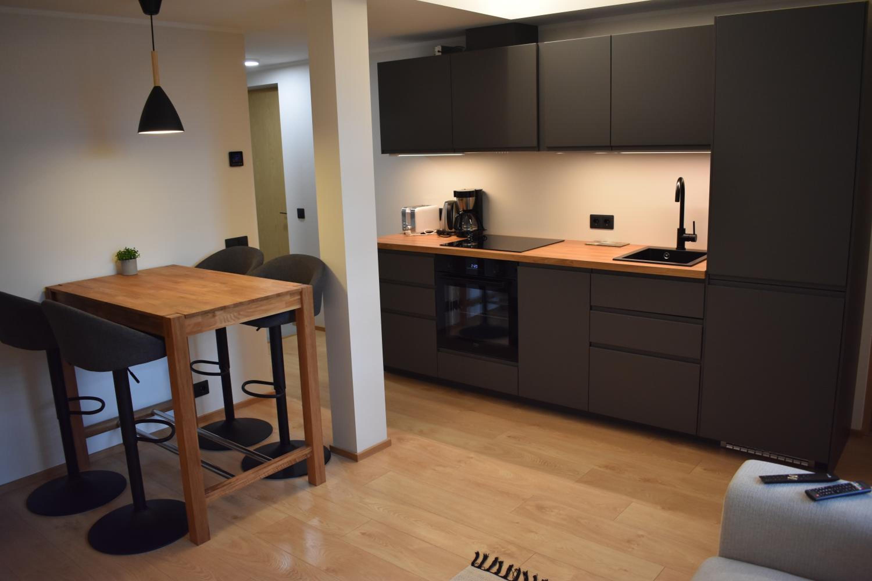 Deluxe Apartment photo 2
