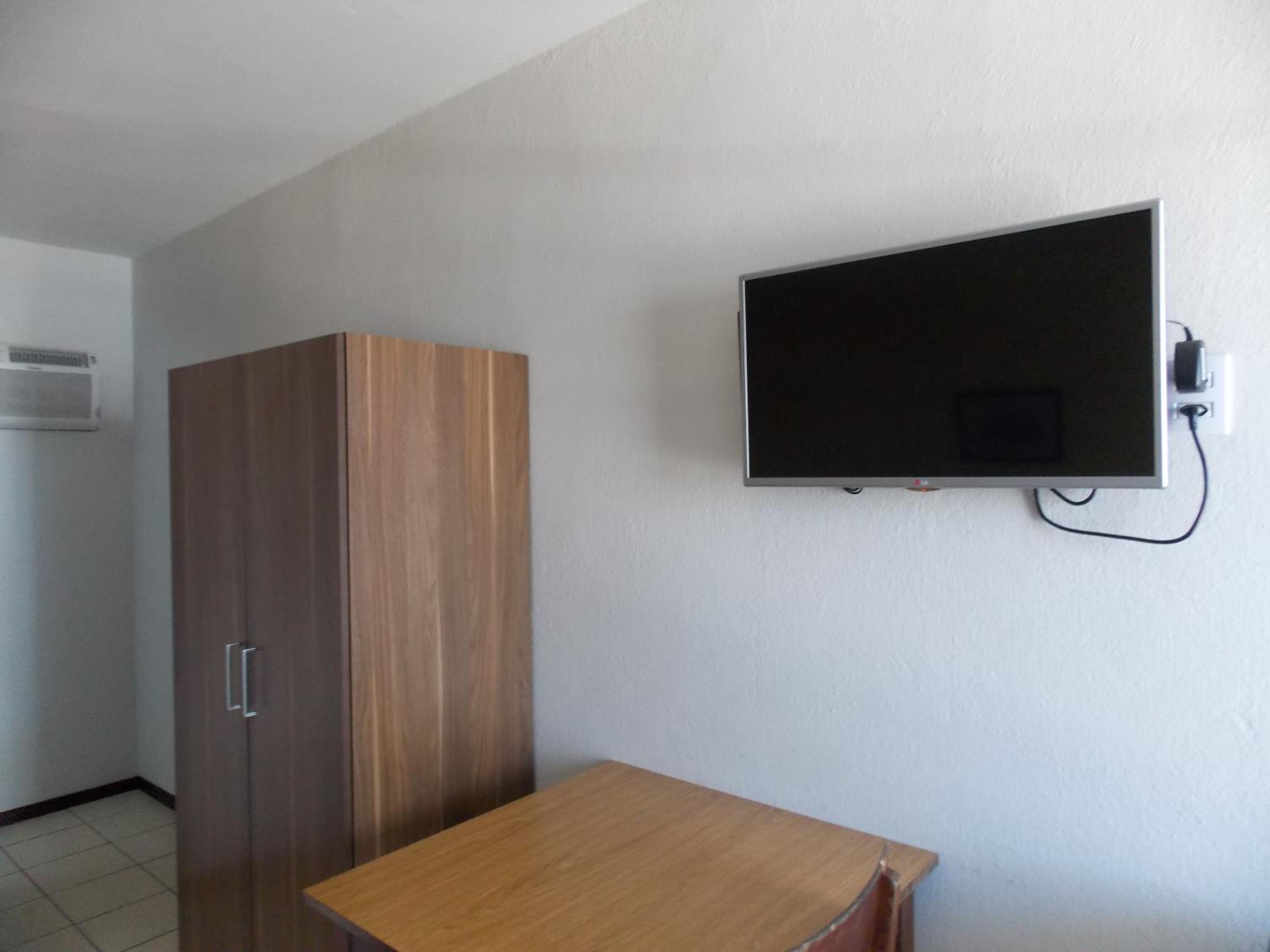 Double or Twin Room photo 2