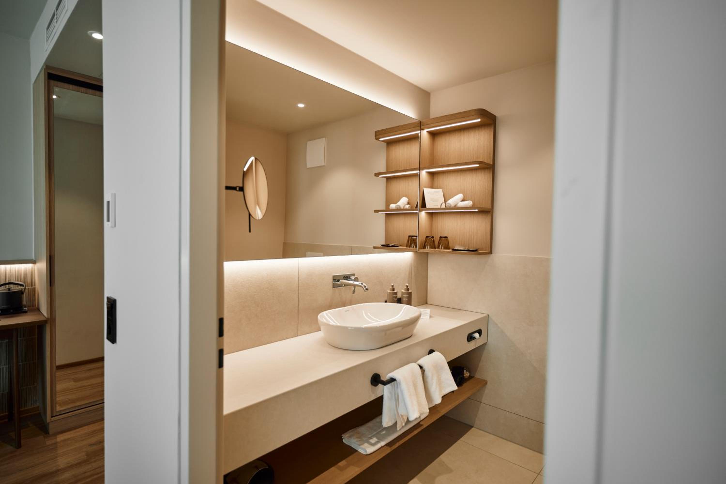 Comfort Room photo 2