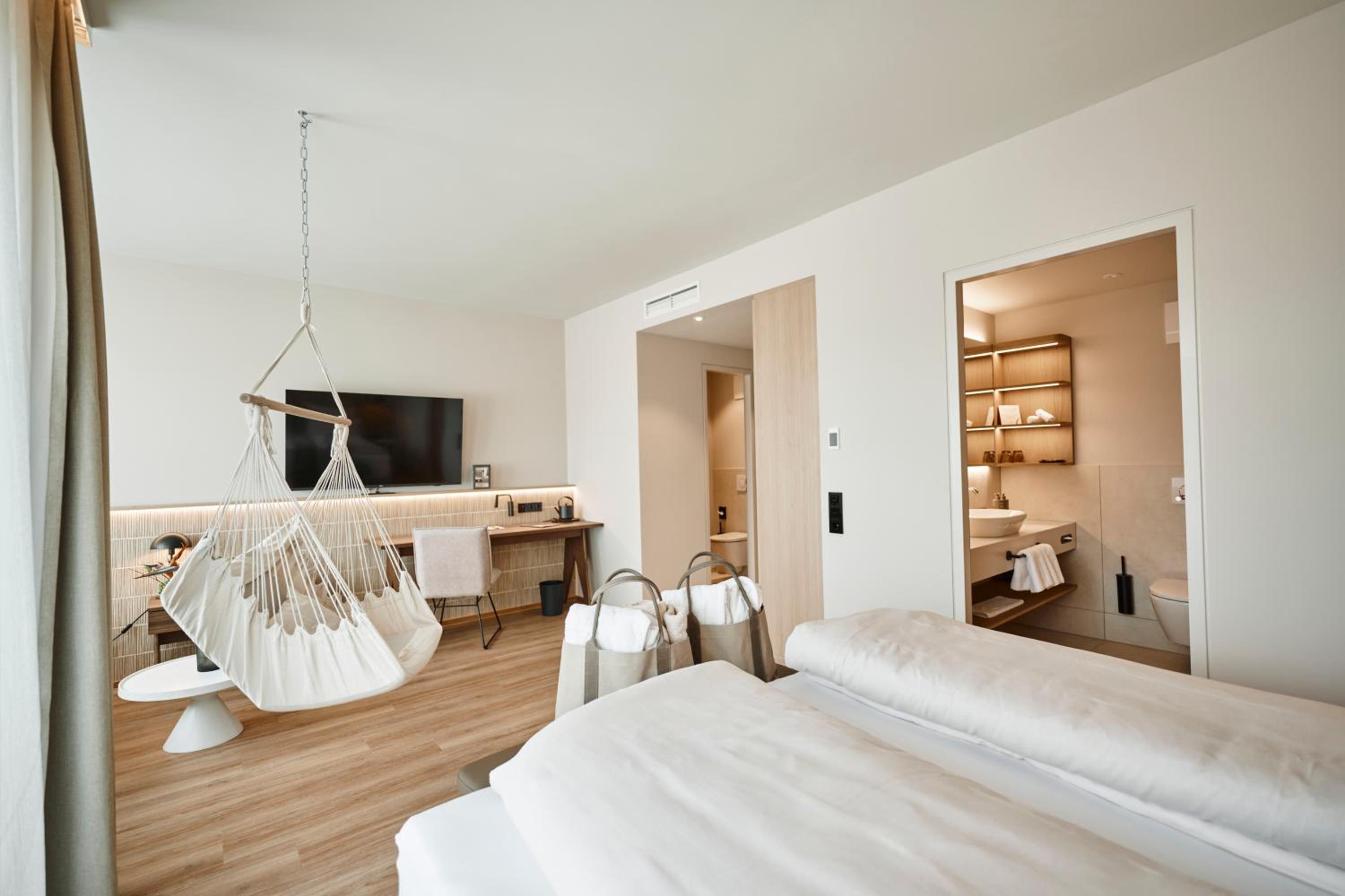 Prestige Room