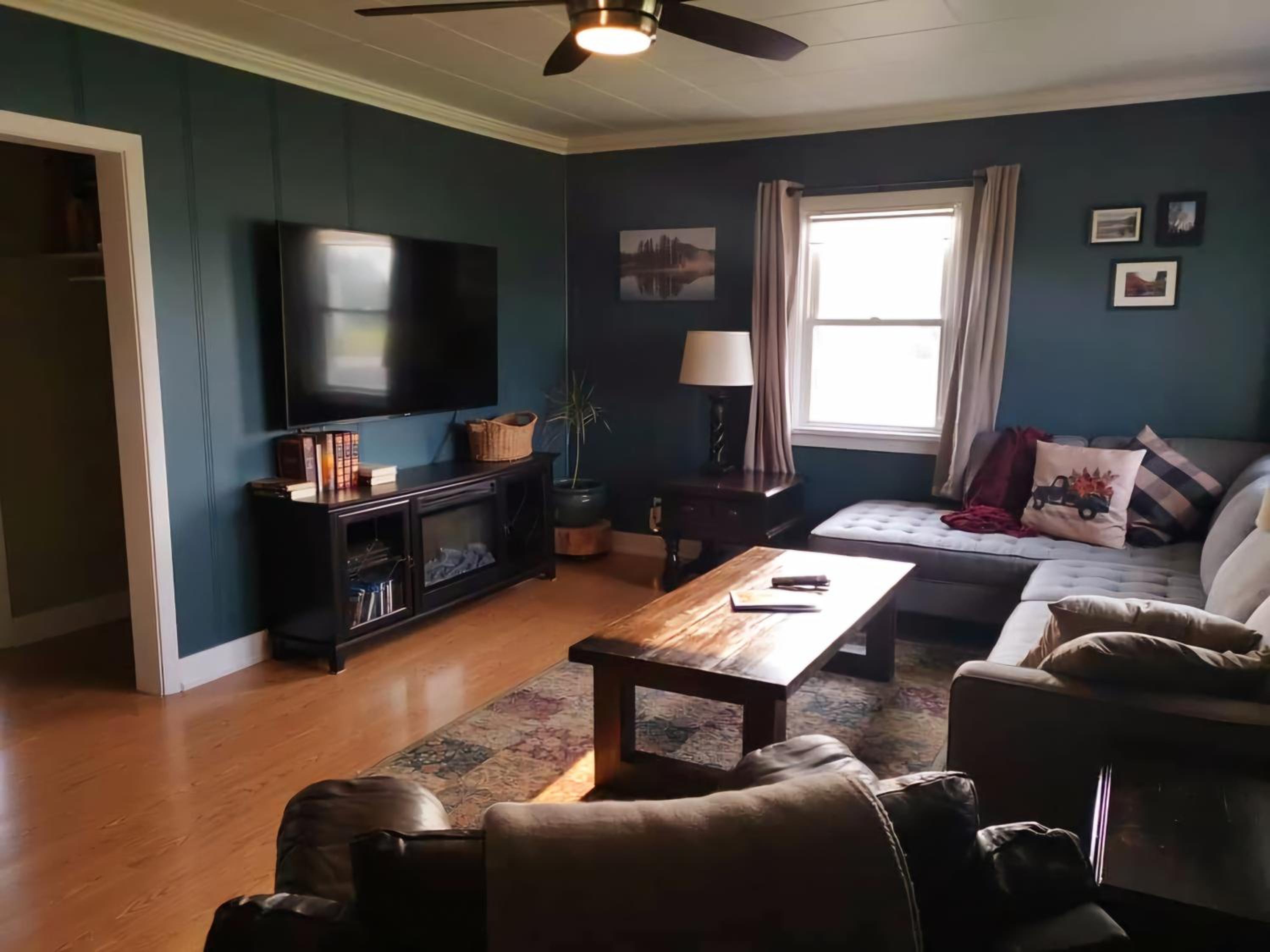 Four-Bedroom House photo 1
