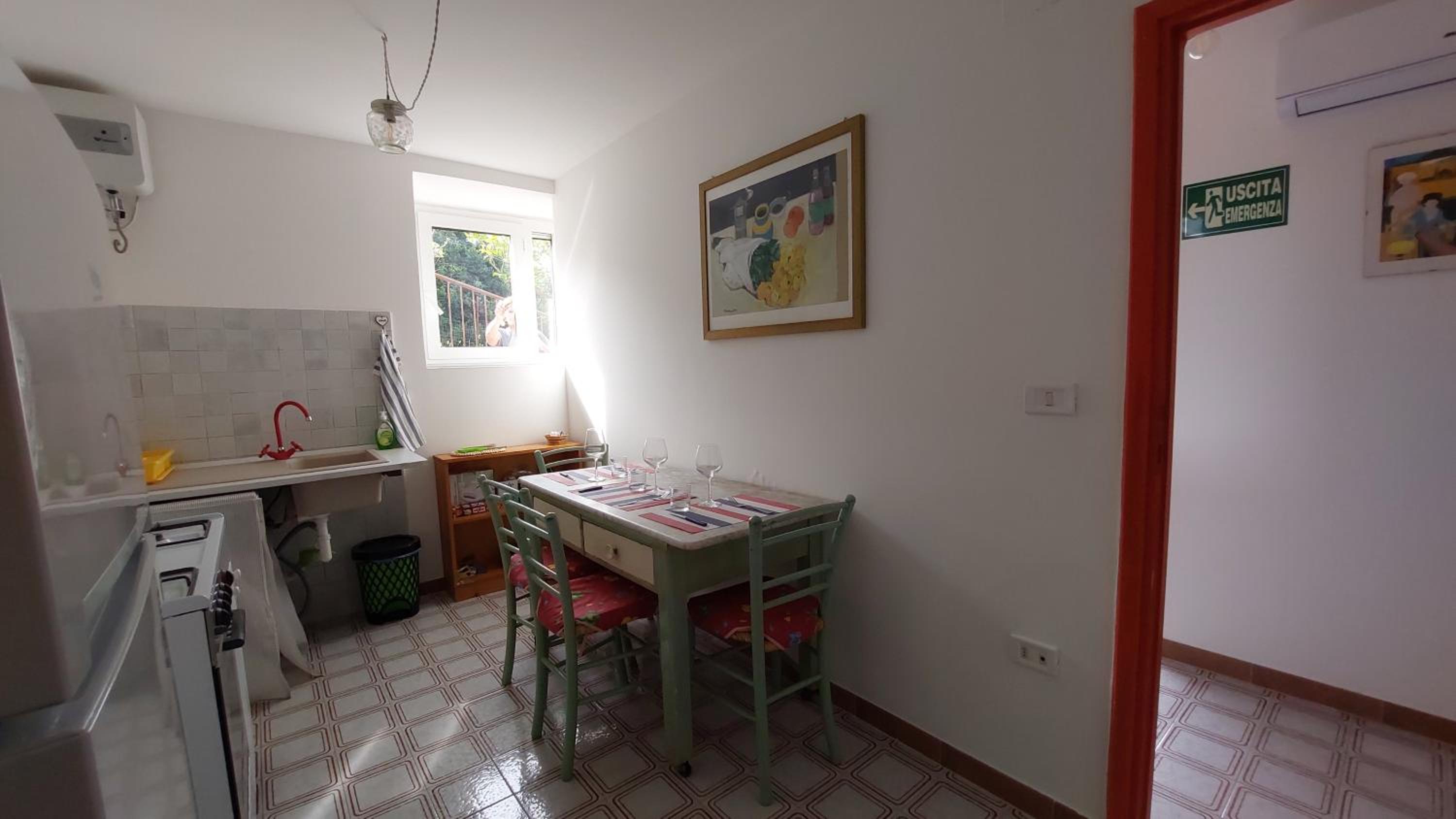 Apartment photo 2