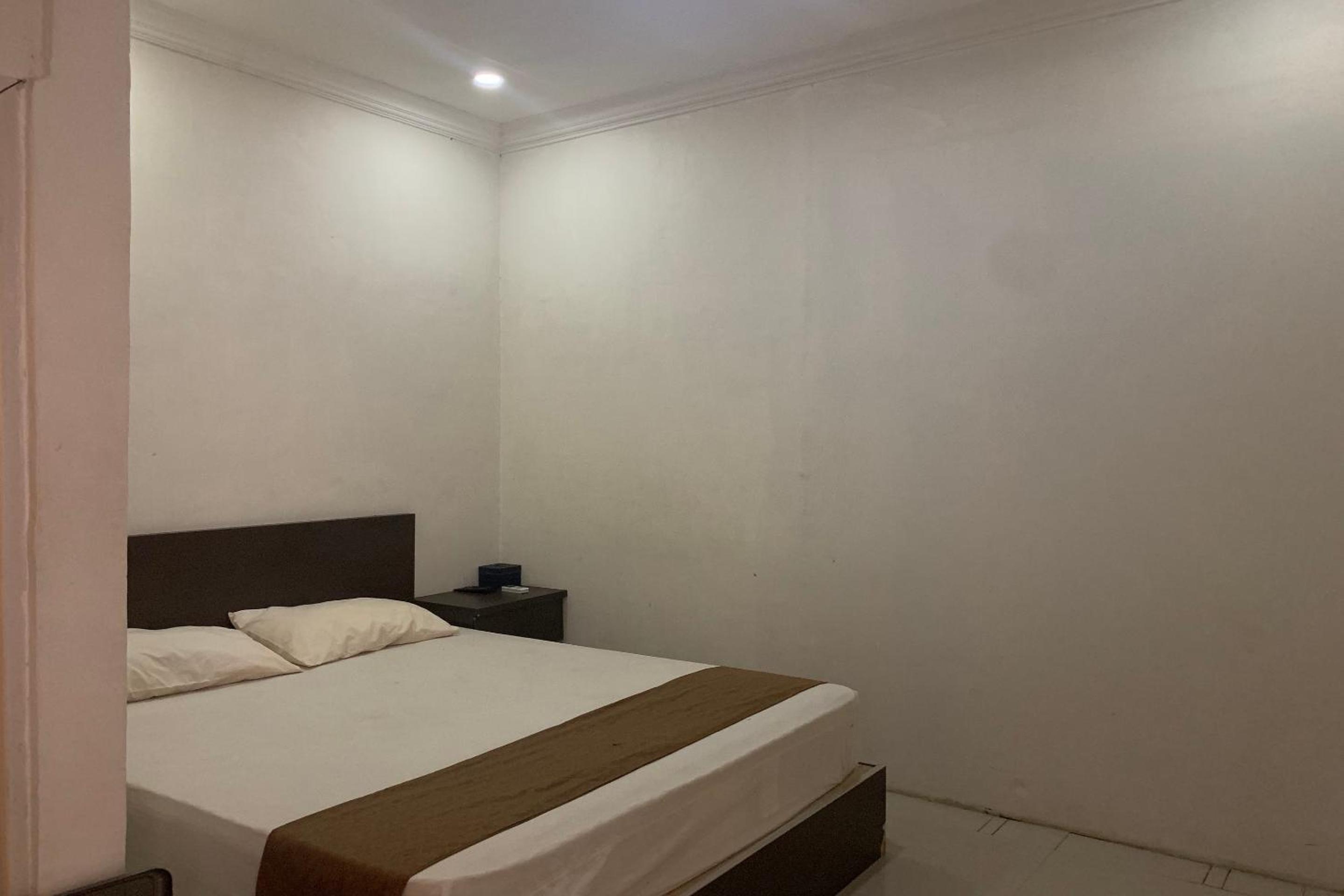 Standard Double Room photo 3