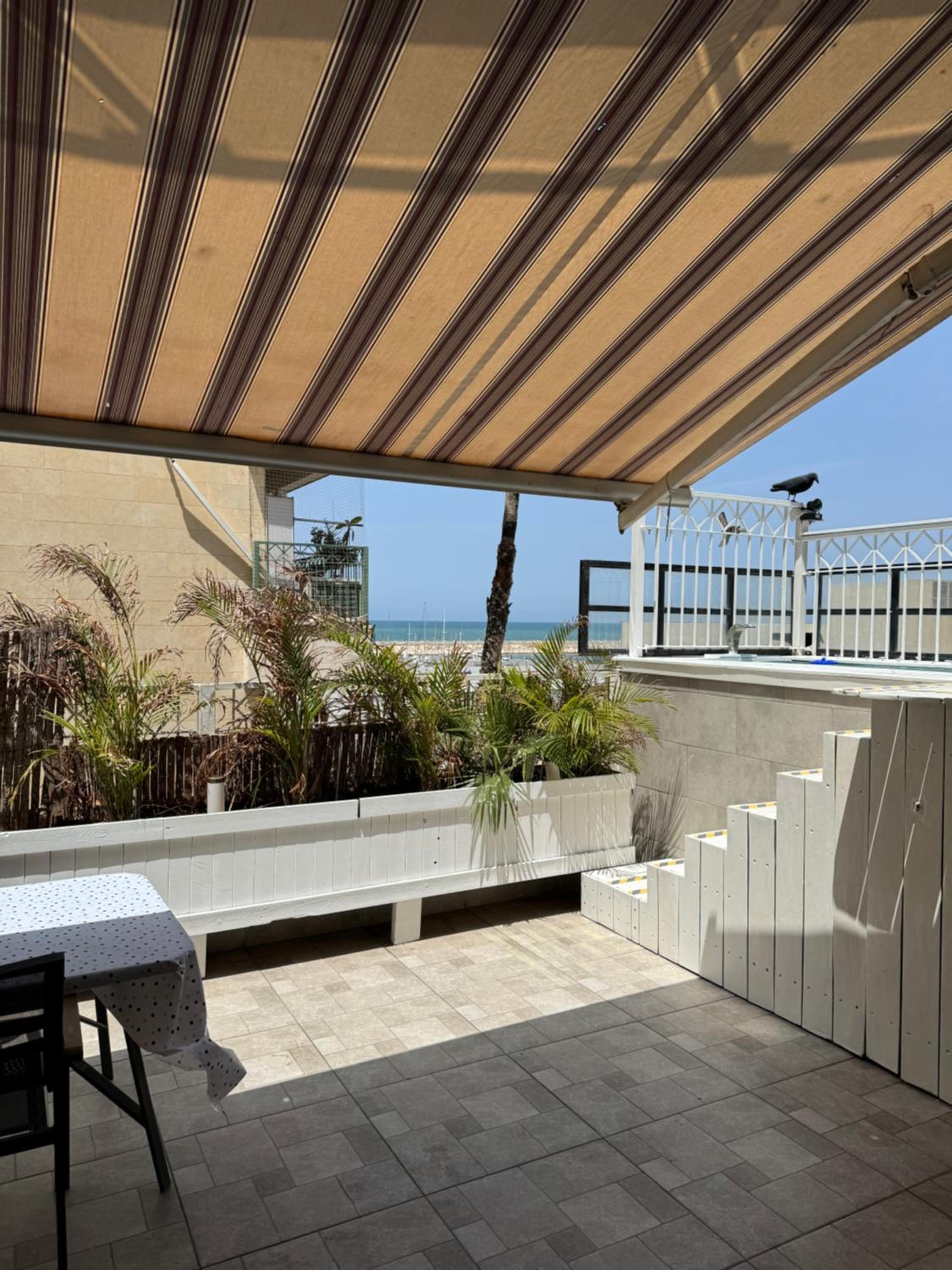 Apartment with Sea View - Photo 29