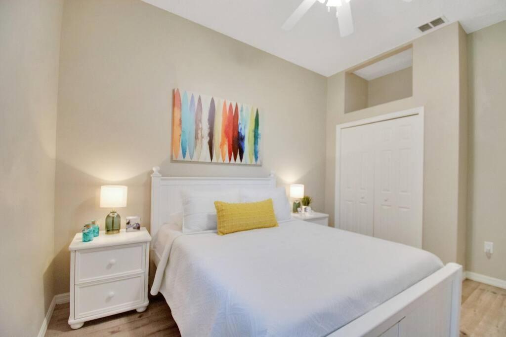 Three-Bedroom House photo 1