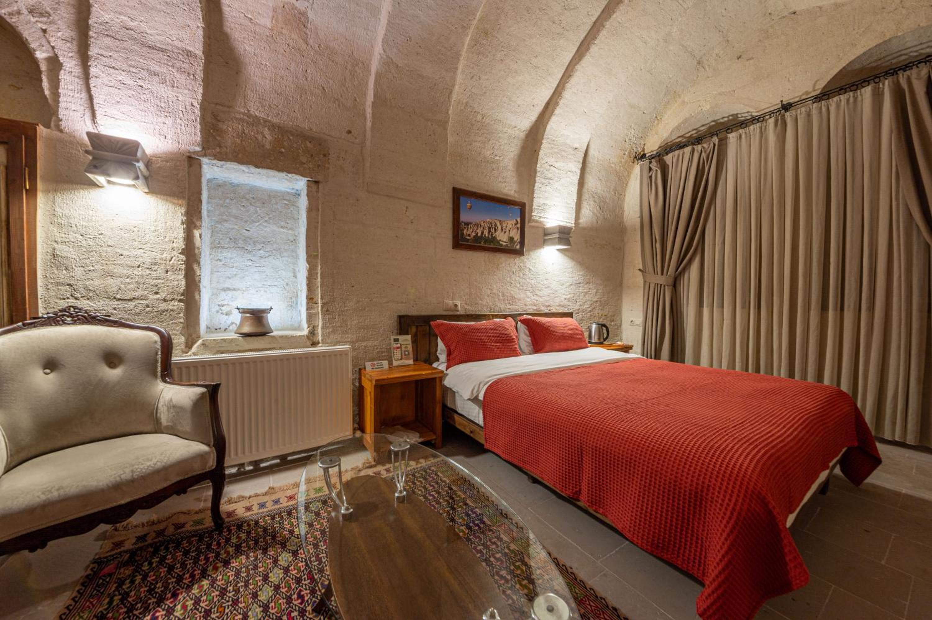 Deluxe Suite - Photo 5