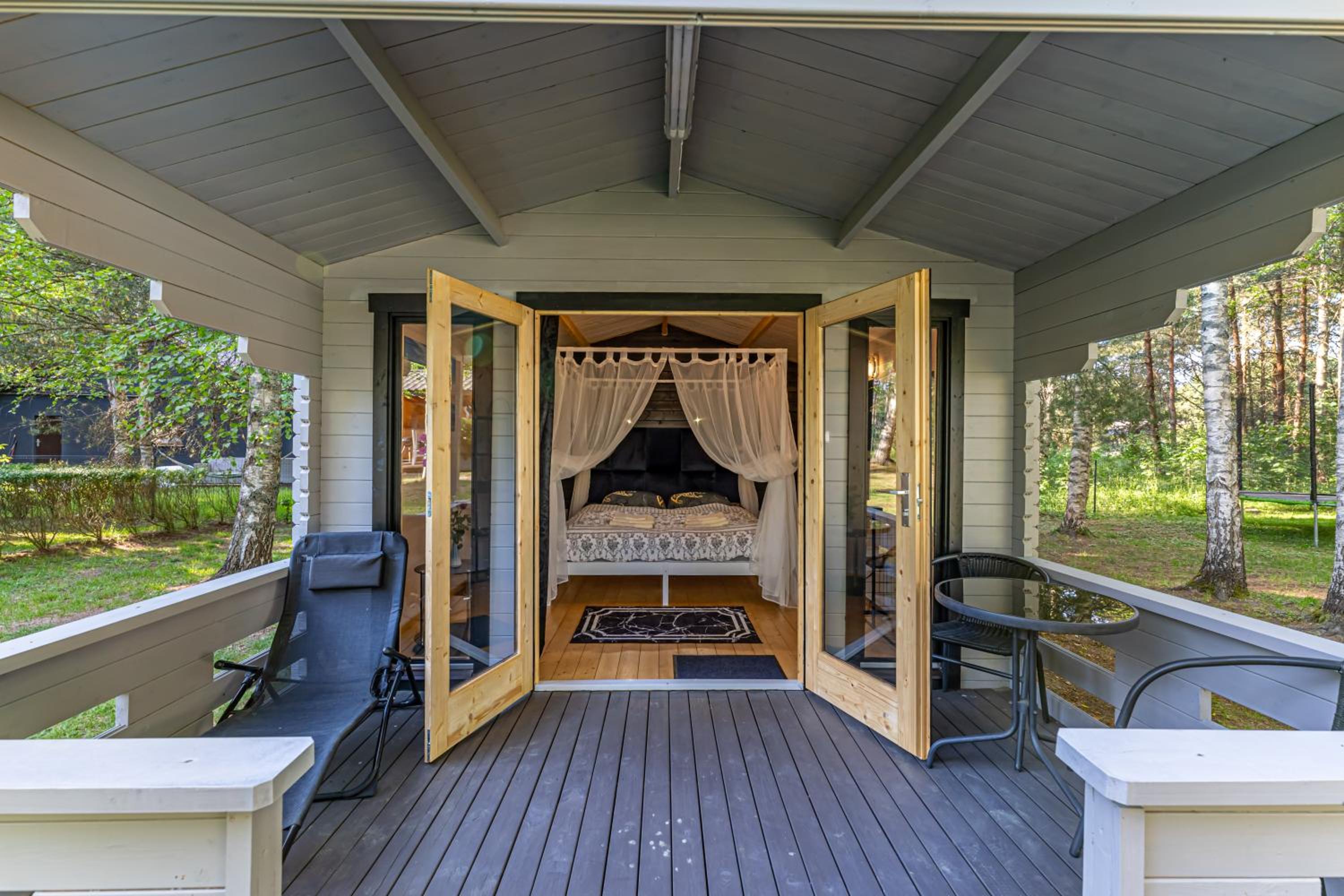Bungalow photo 2