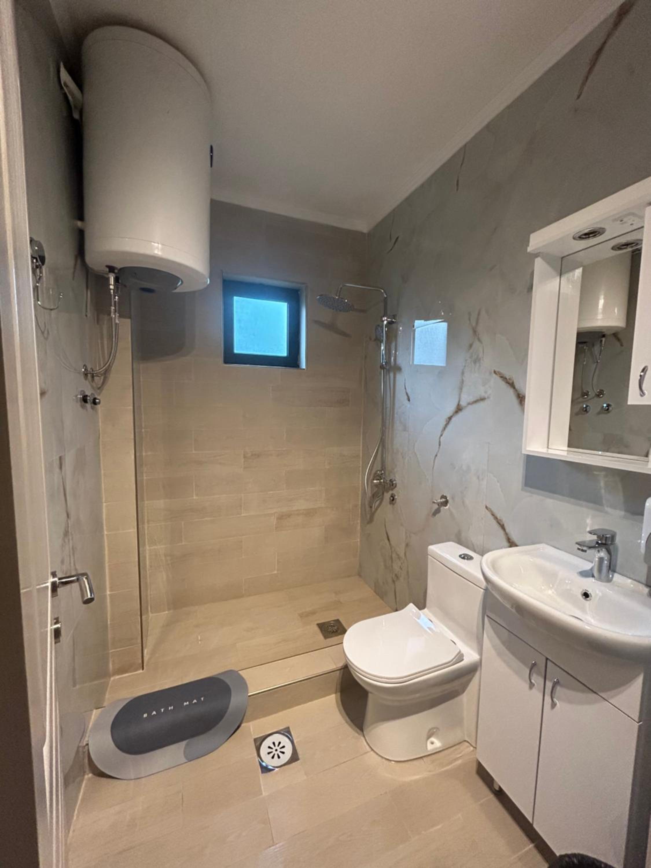 Triple Room with Balcony - Photo 5