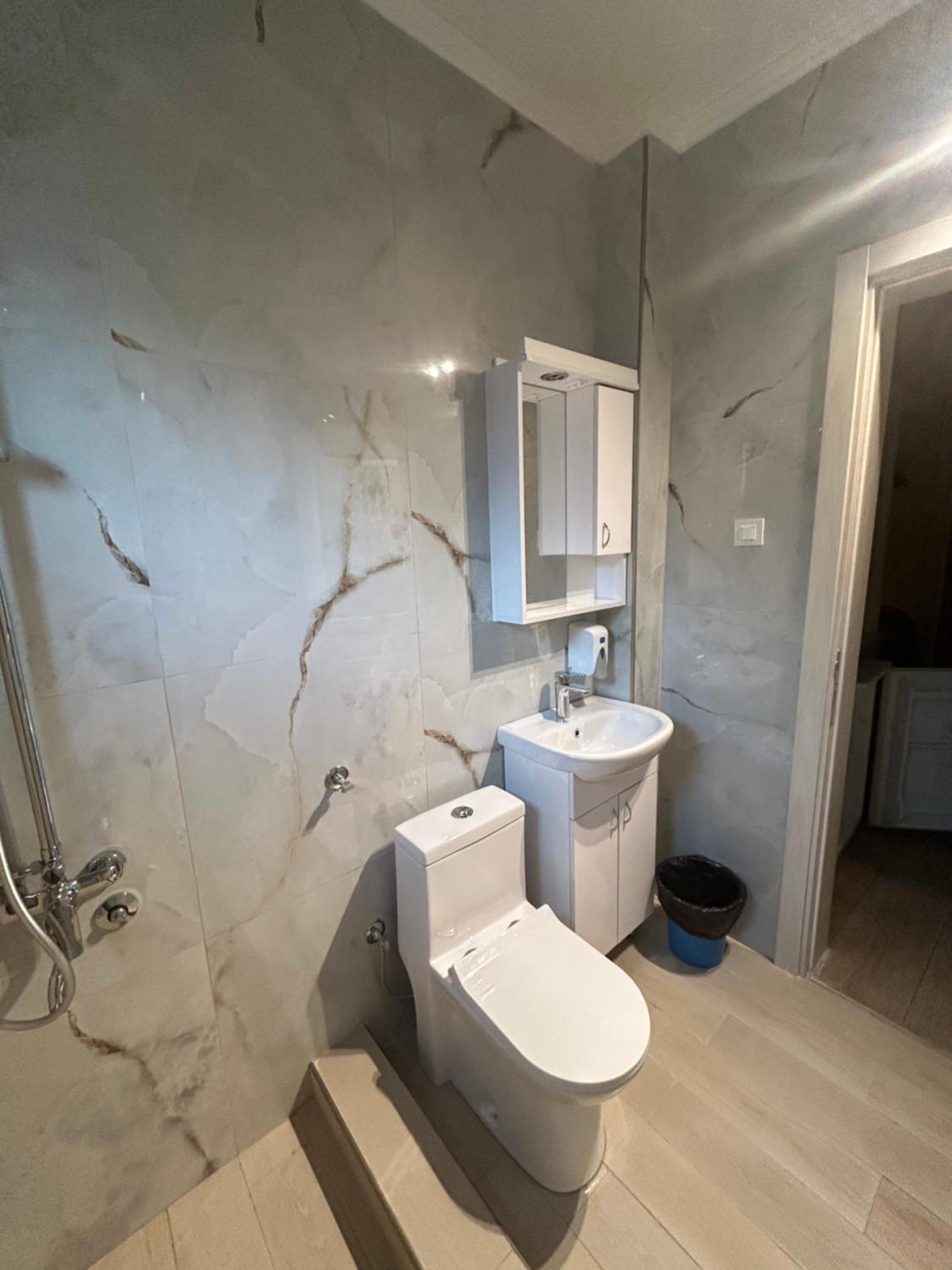Triple Room with Balcony - Photo 6