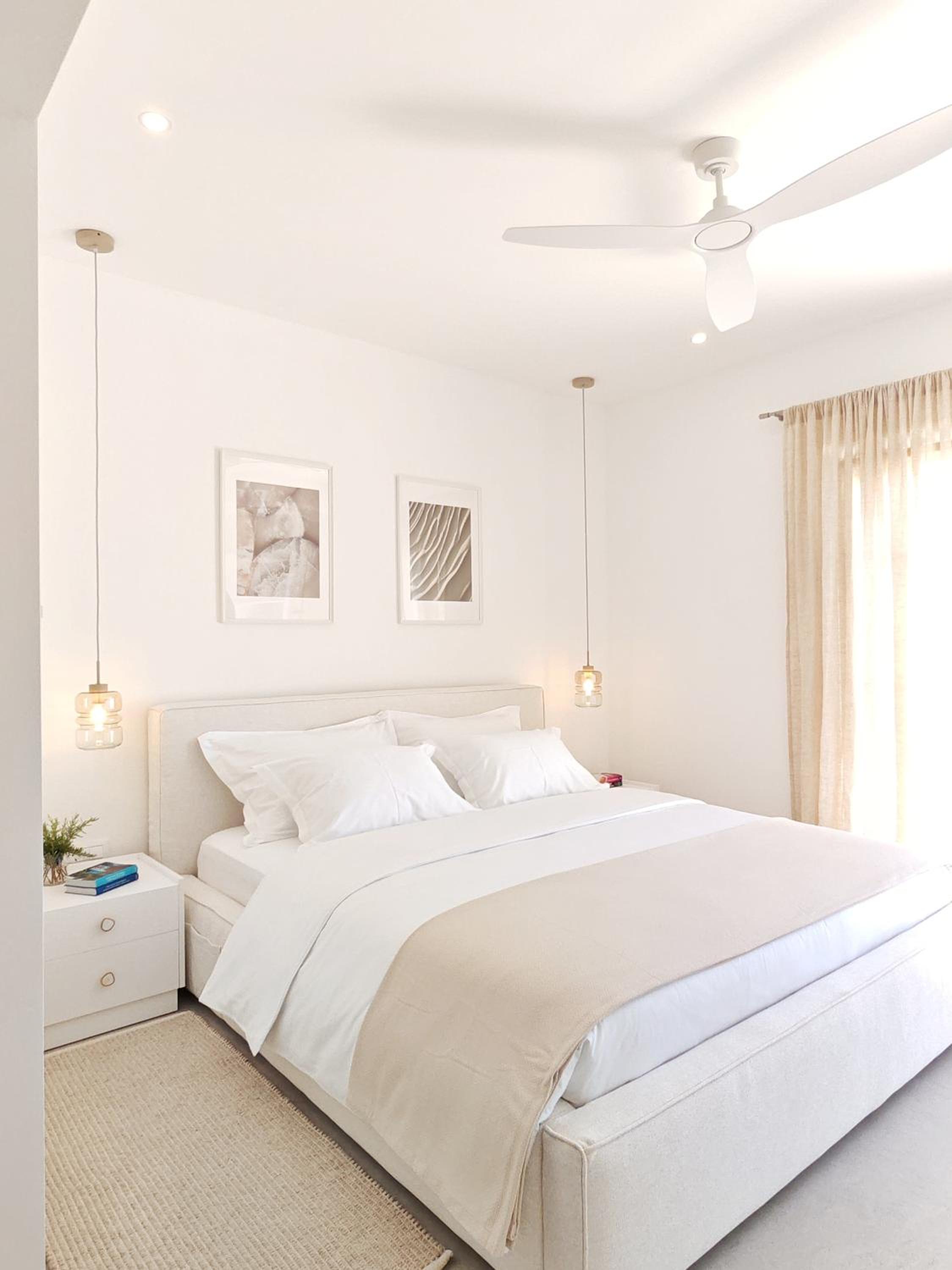 One-Bedroom Apartment with Balcony and Sea View photo 1