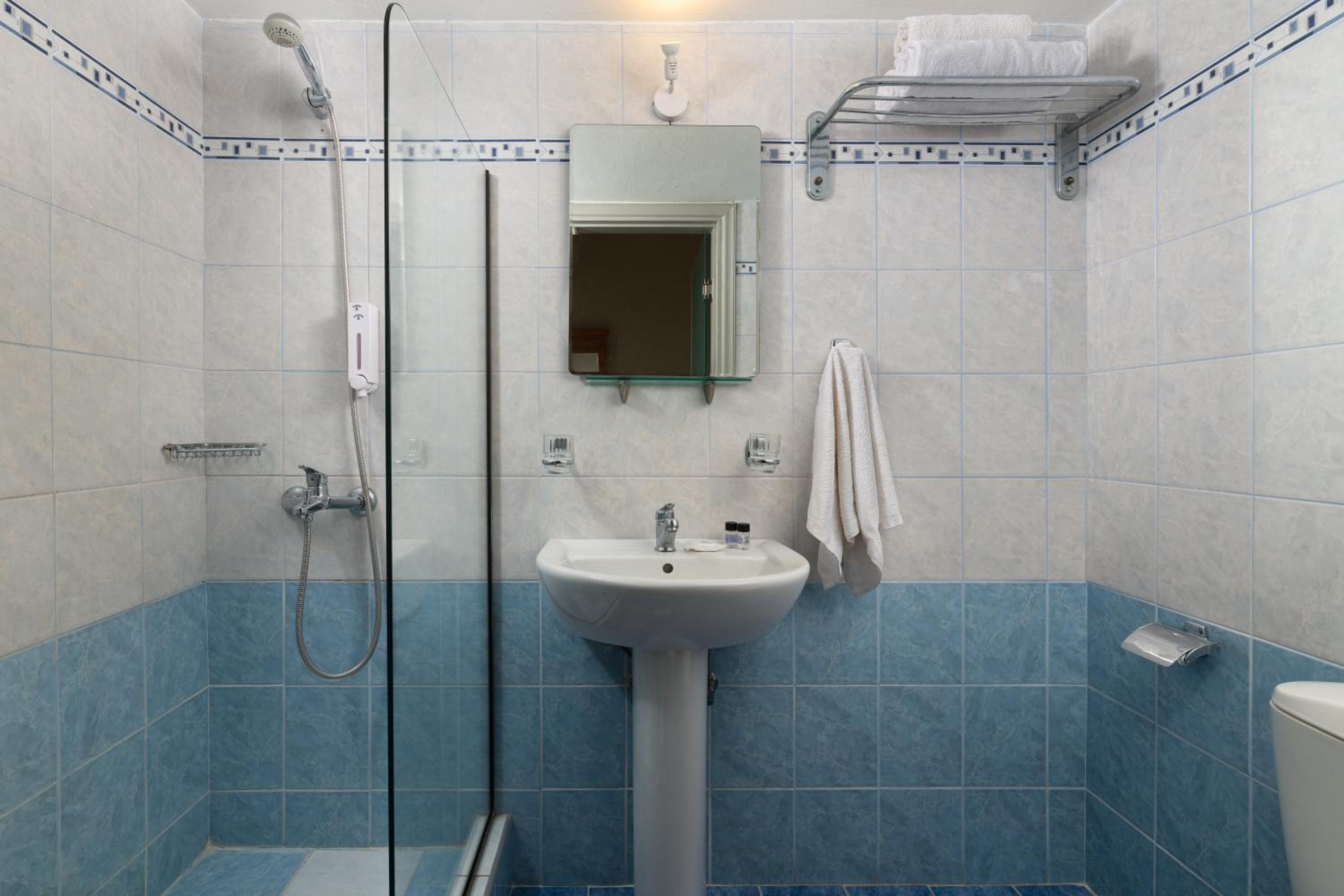 Single Room with Balcony photo 2