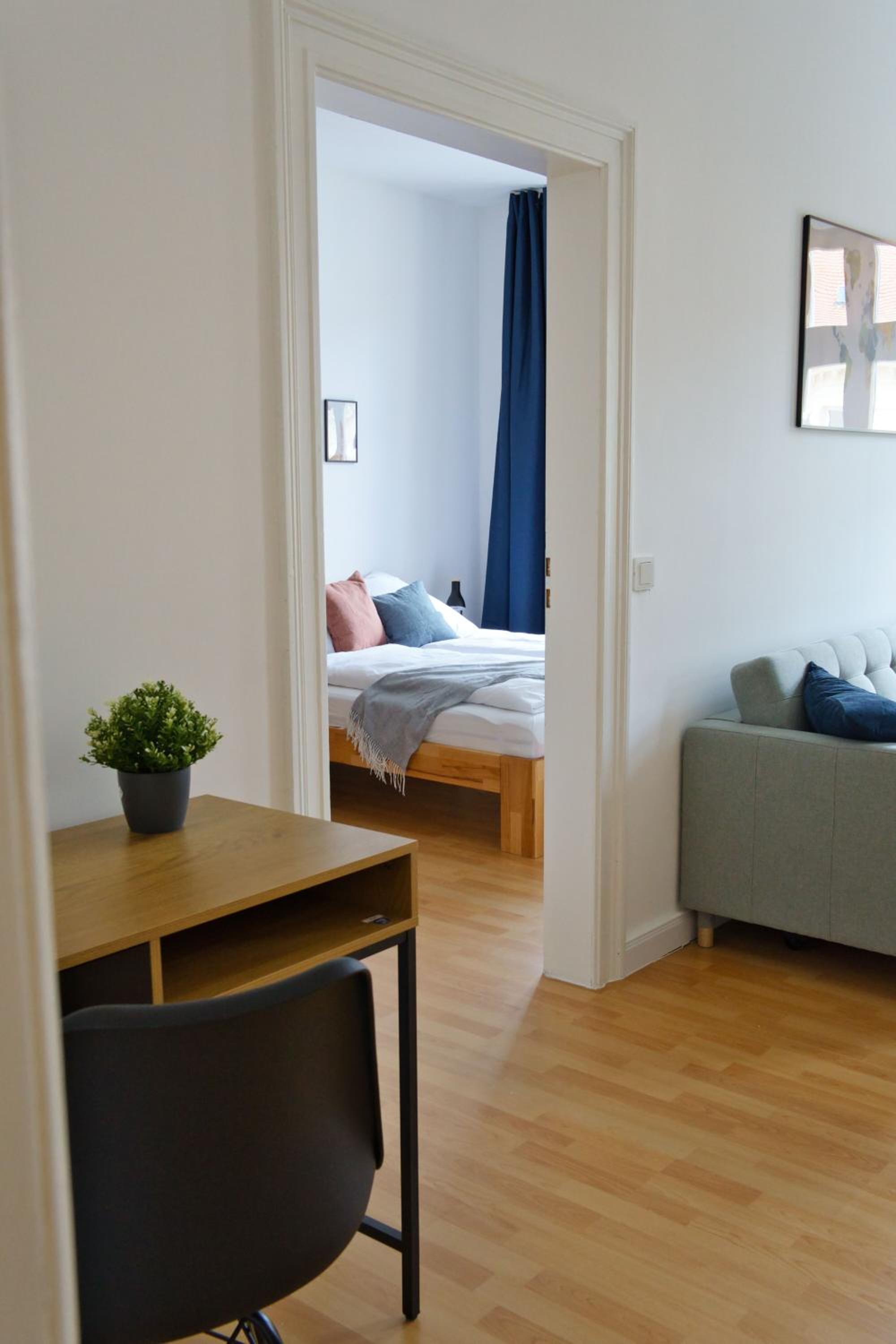 One-Bedroom Apartment photo 1