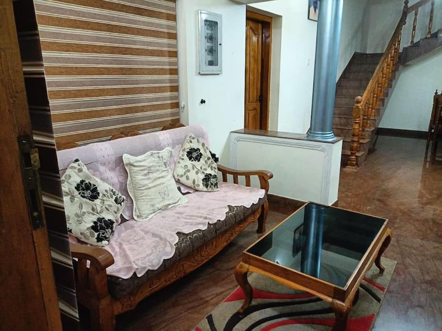 Villa photo 2