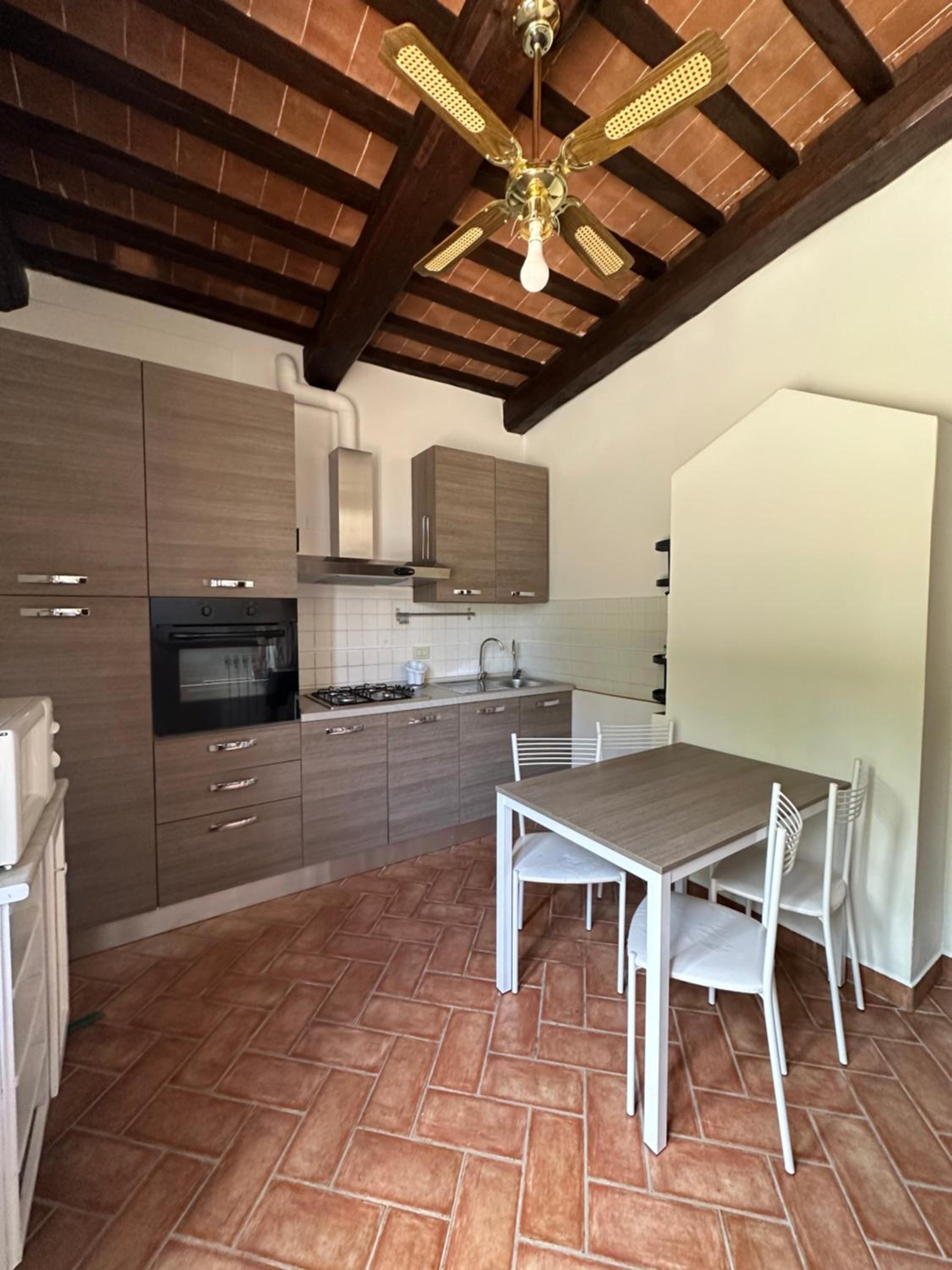 Studio Apartment with One Double Bed photo 3