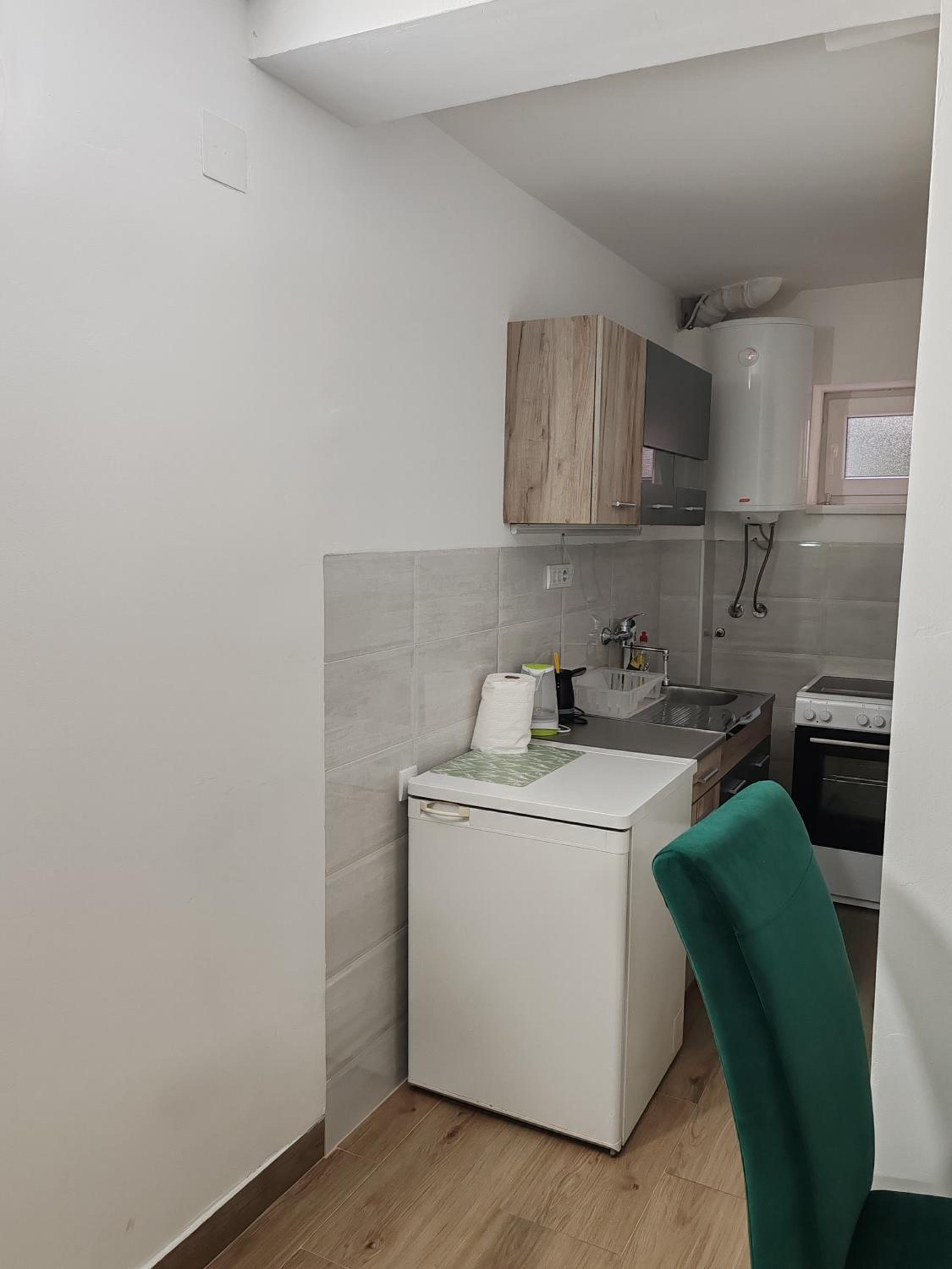 One-Bedroom Apartment photo 3