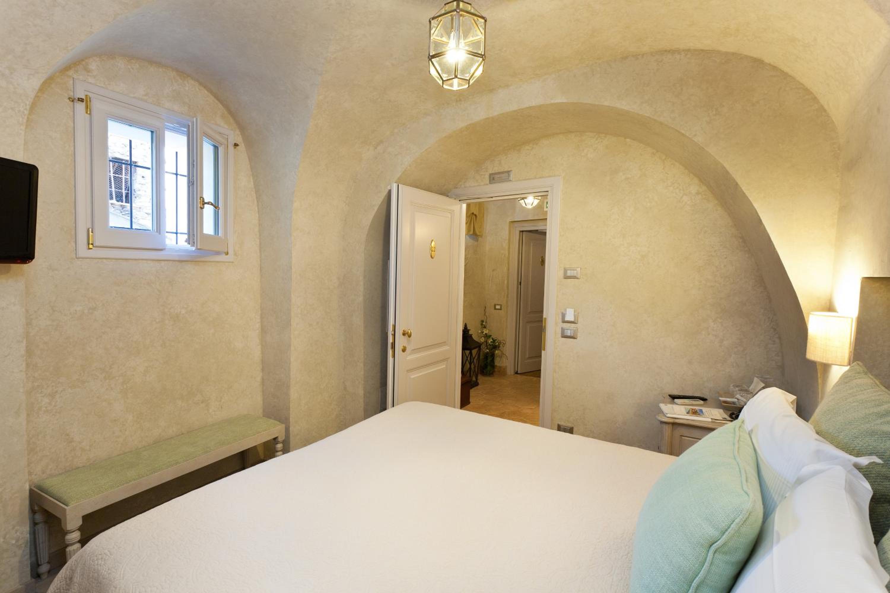 Small Double Room photo 3