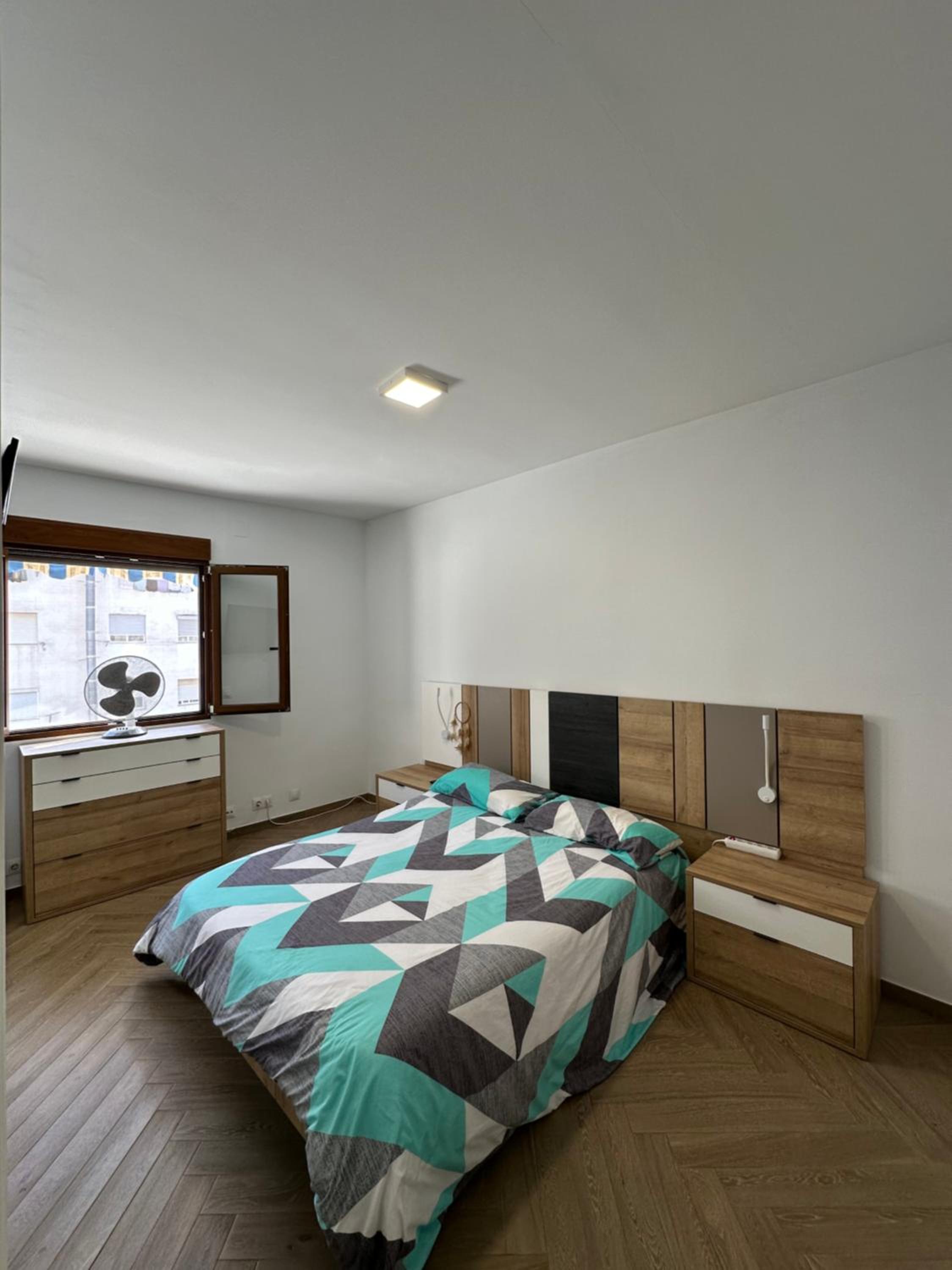 Habitación familiar con baño compartido