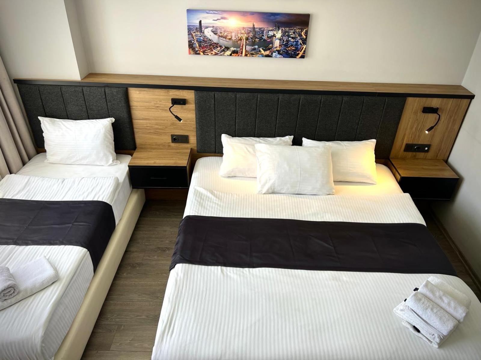 Basic Triple Room photo 2
