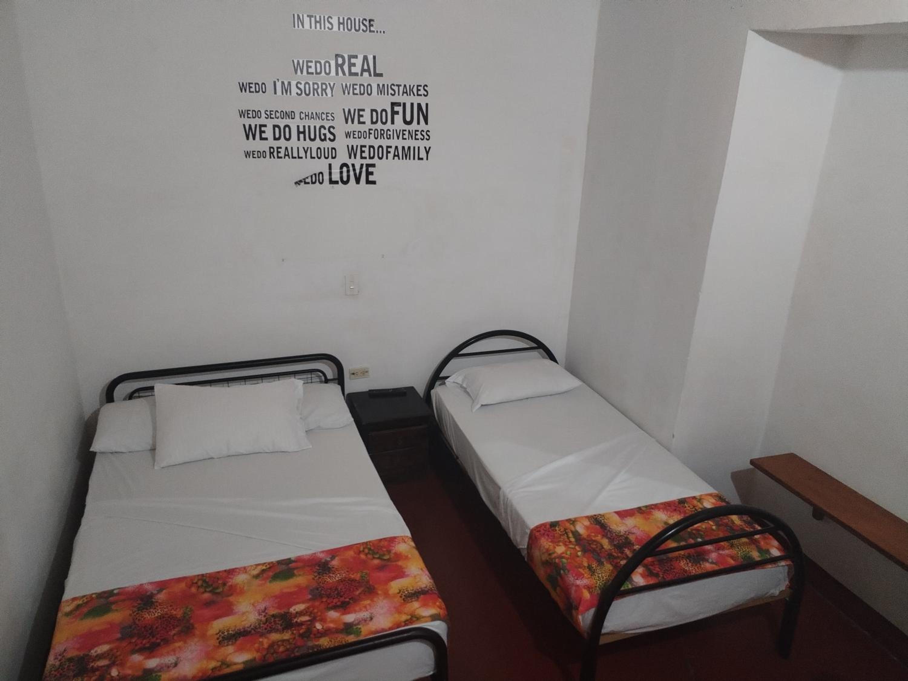 Basic Triple Room photo 1