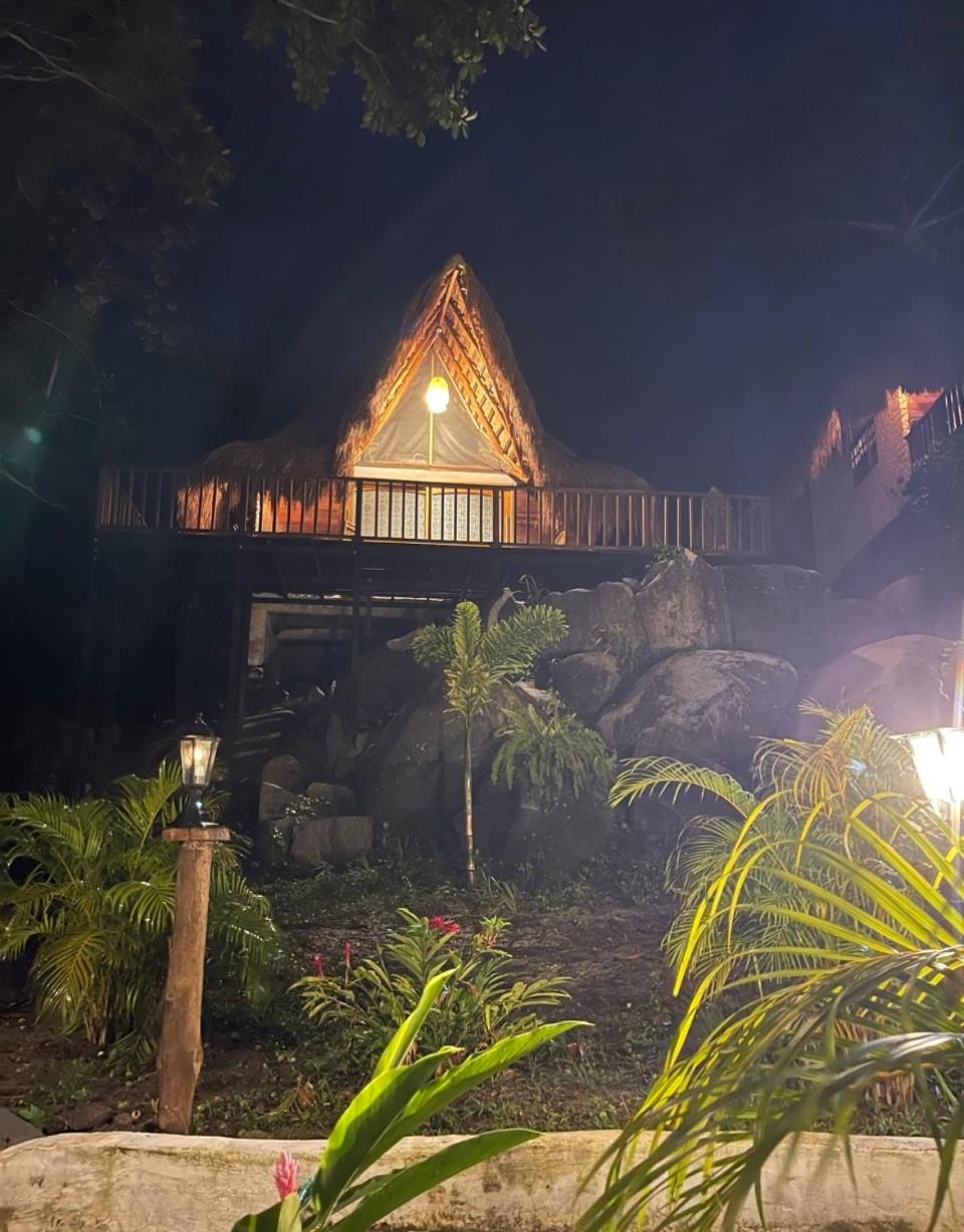 Bungalow photo 1