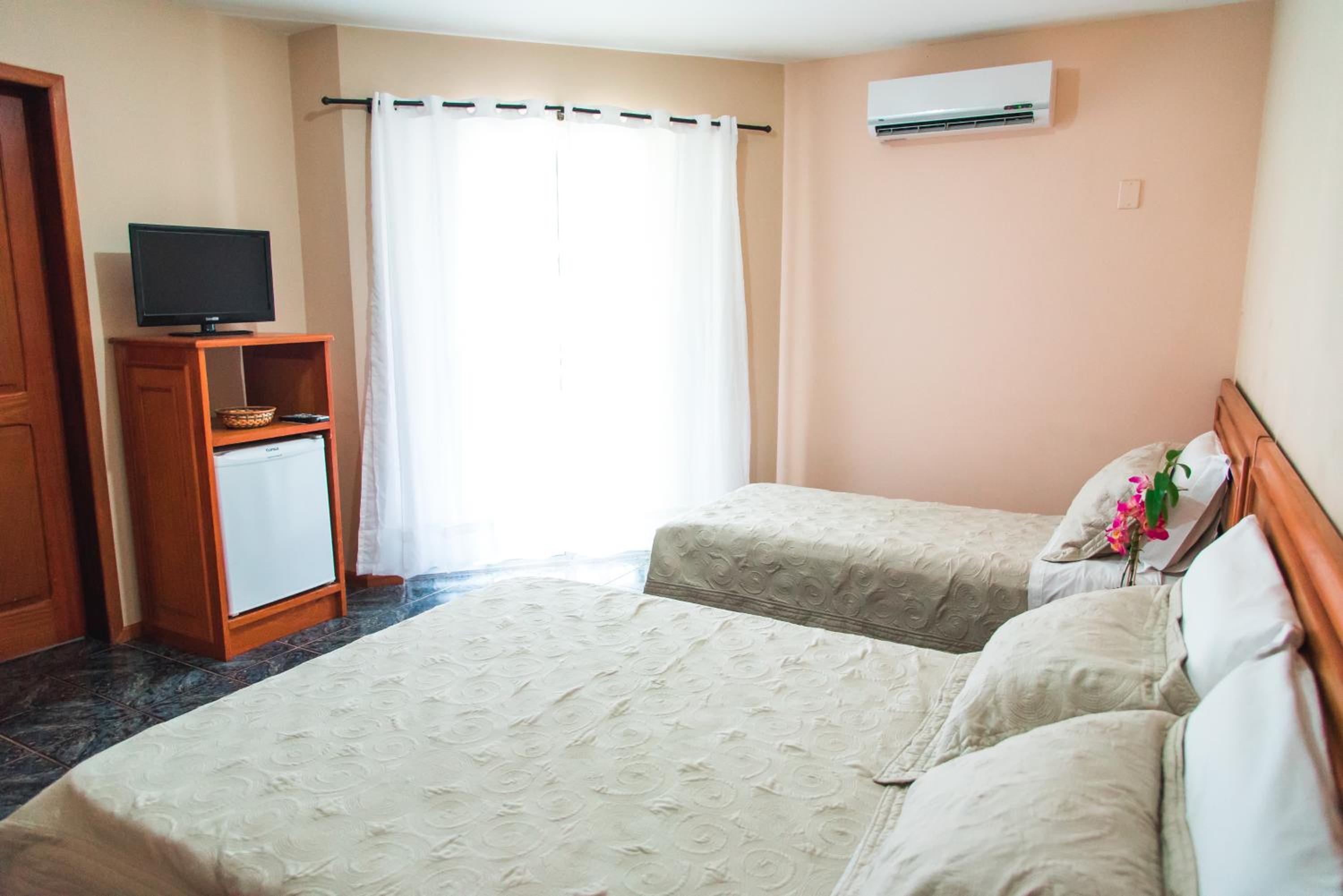 Standard Triple Room - Photo 4