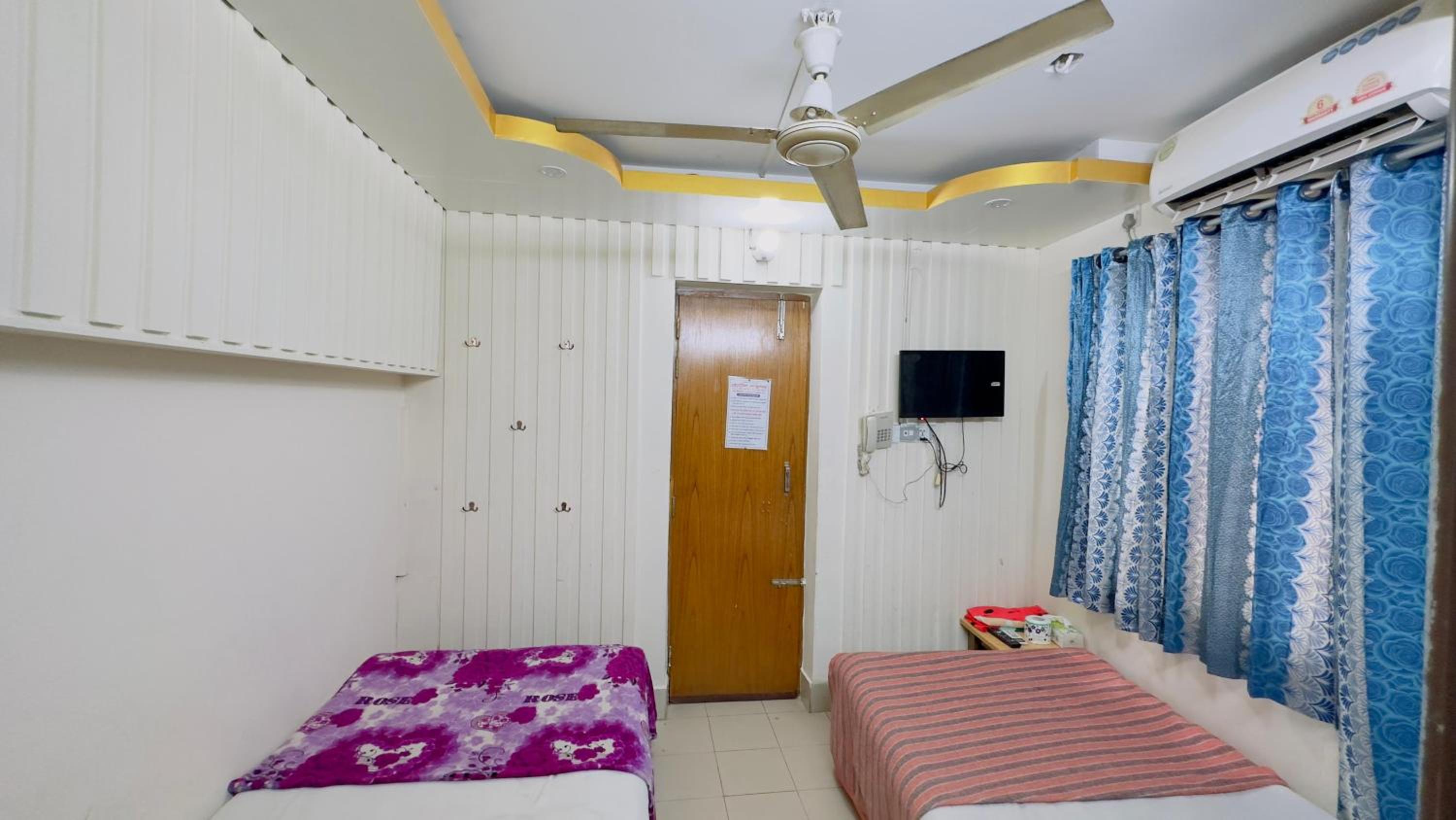 Twin Room photo 1