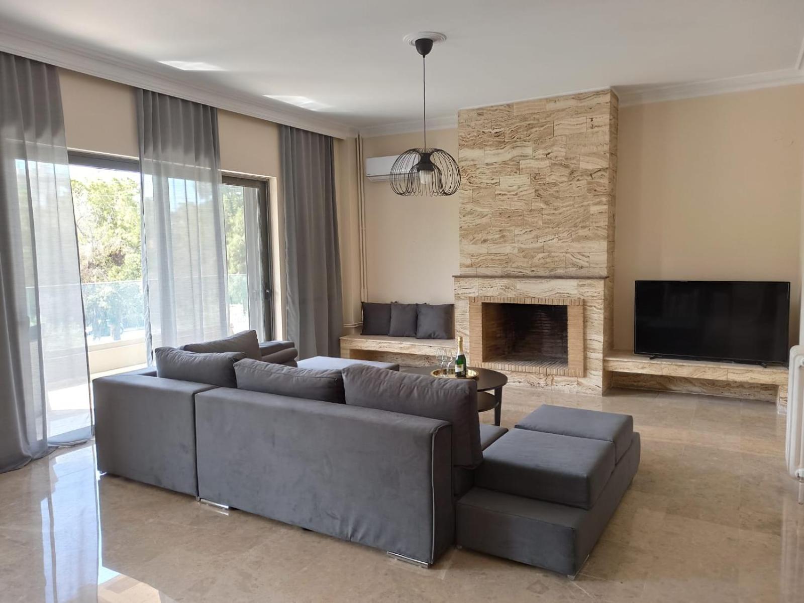 Superior Apartment photo 1