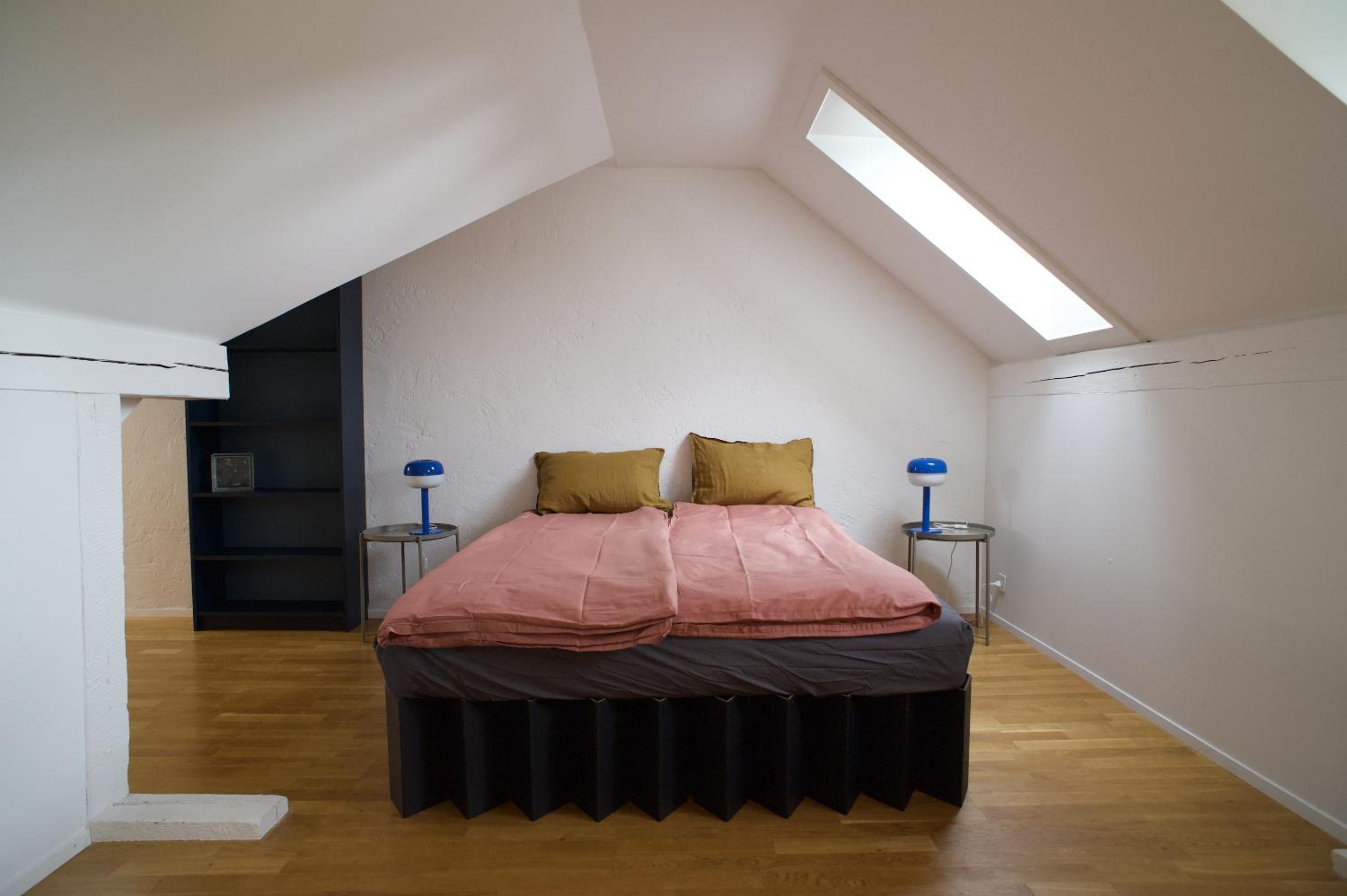 Double Room with Shared Bathroom photo 3
