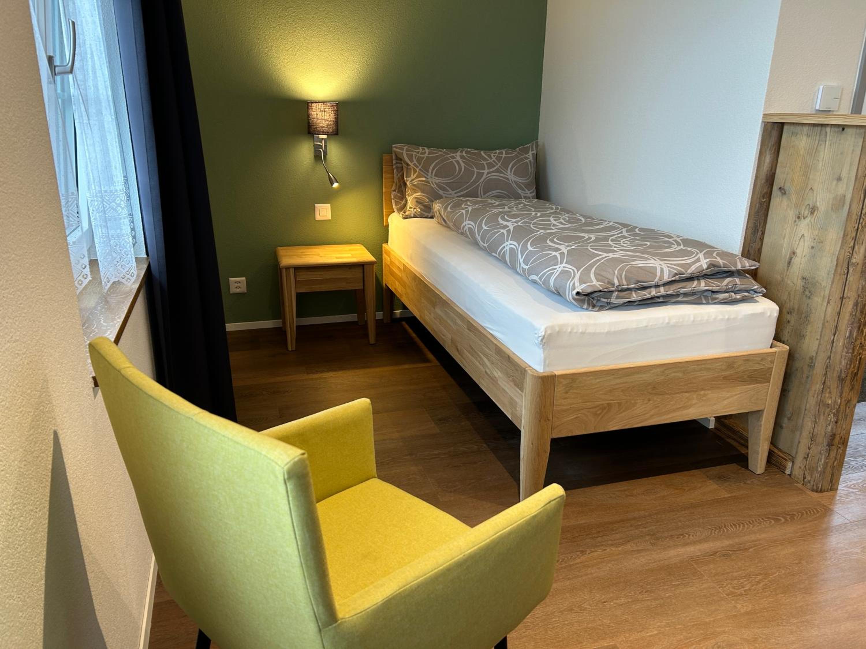 Economy Twin Room