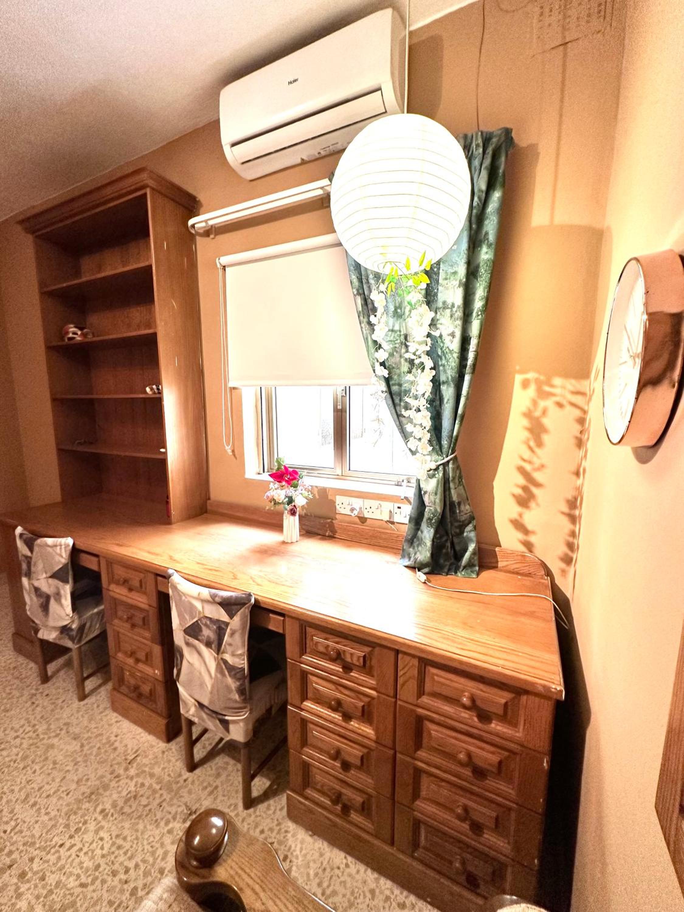 Standard Twin Room with Shared Bathroom photo 3